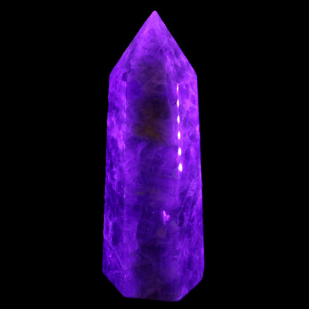 Amethyst obelisk 830g in UV light - Rocks and Things Store