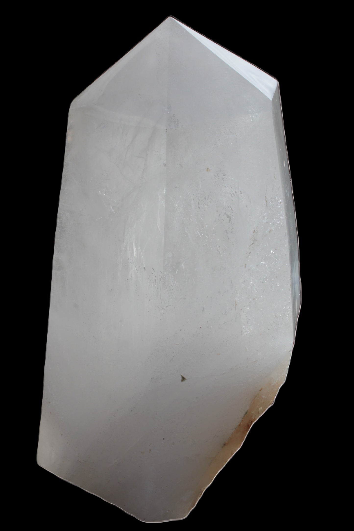 Clear White Quartz obelisk 14040g in sunlight