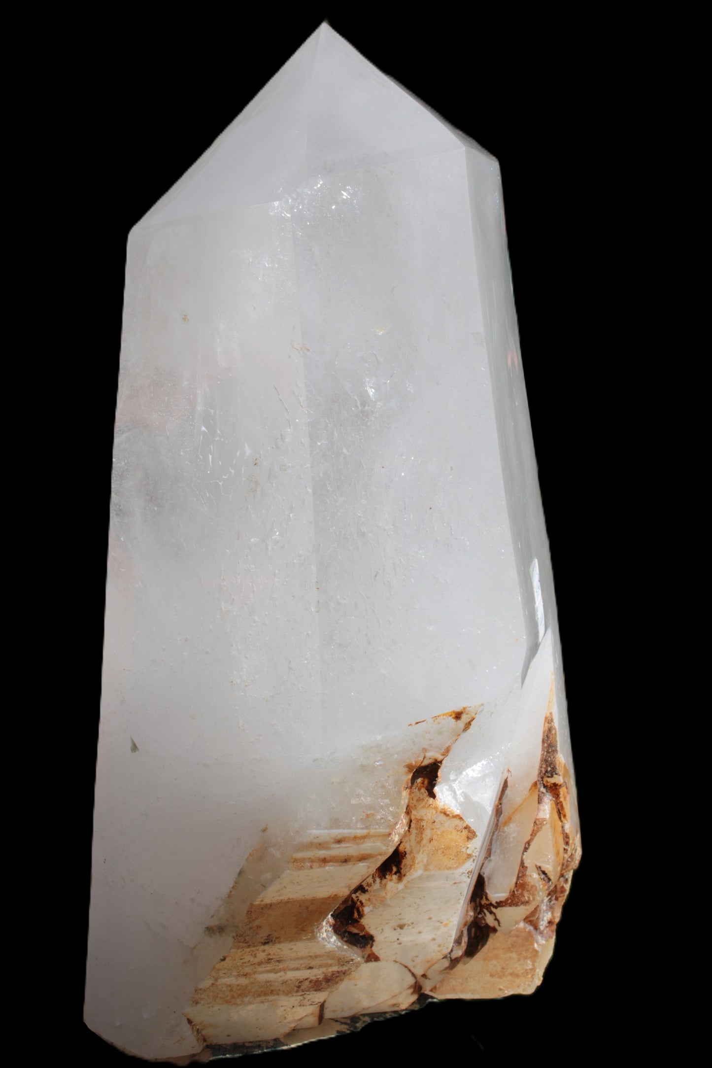 Clear White Quartz obelisk 14040g in sunlight