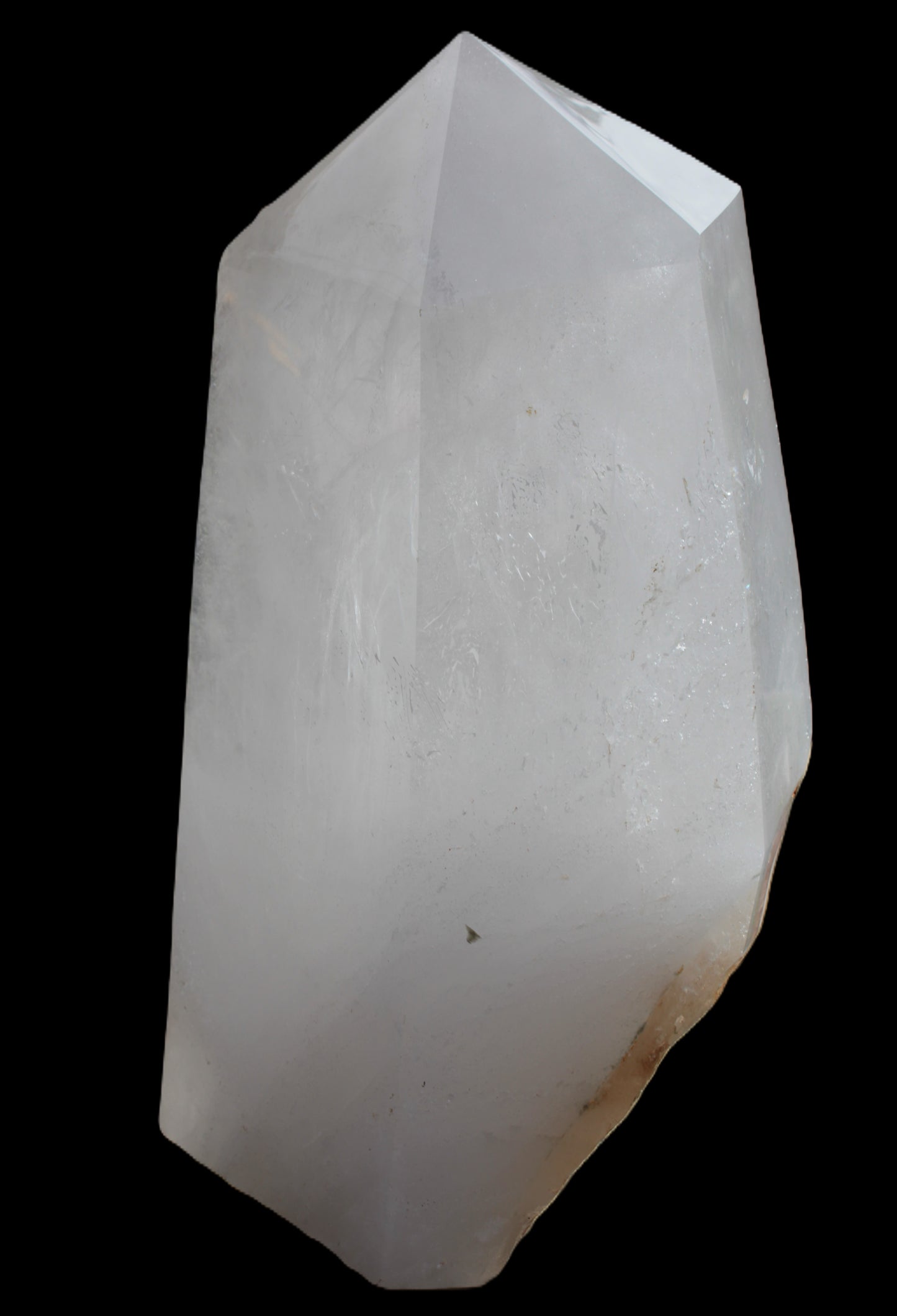 Clear White Quartz obelisk 14040g in sunlight