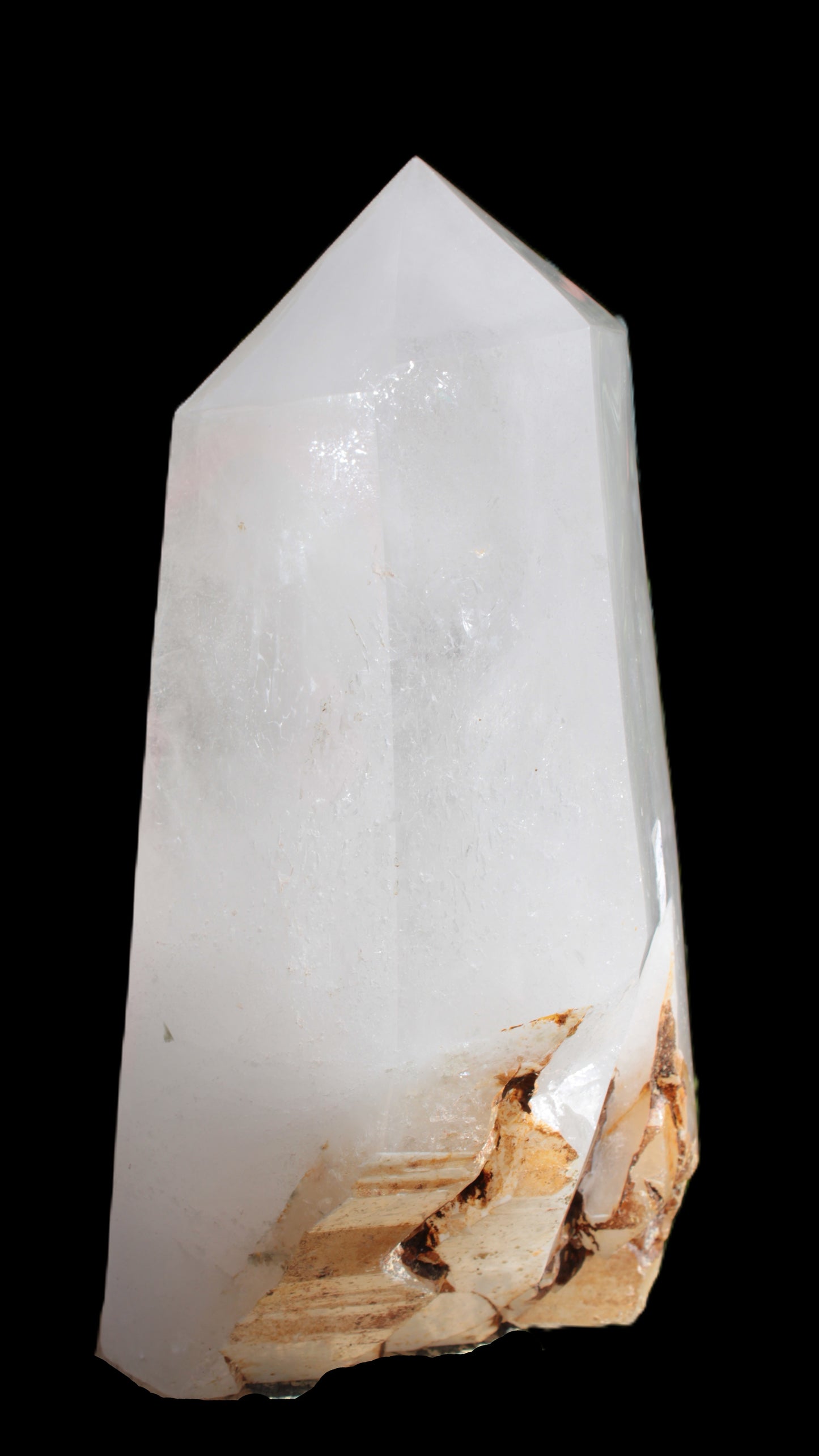 Clear White Quartz obelisk 14040g in sunlight