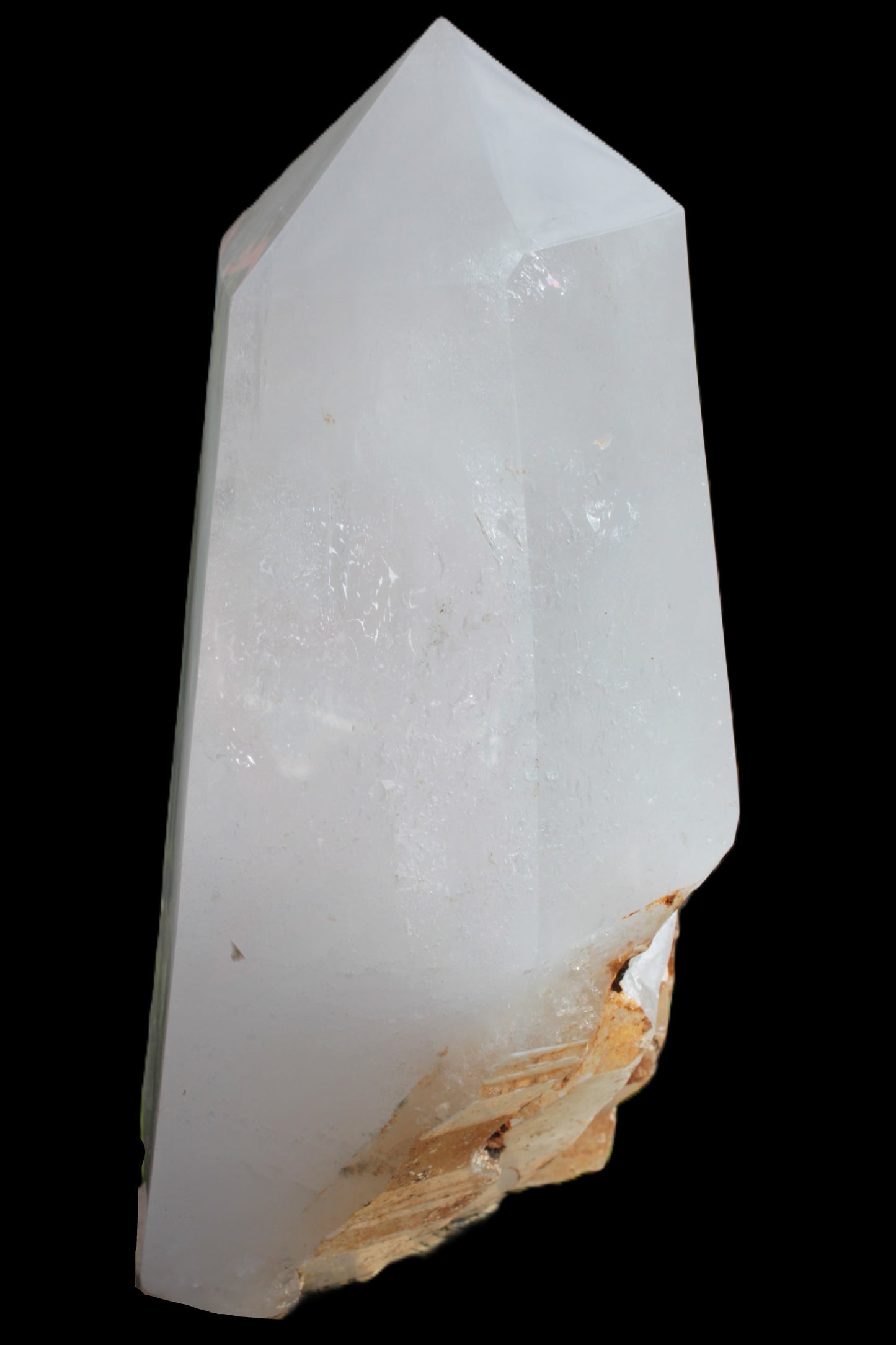 Clear White Quartz obelisk 14040g in sunlight