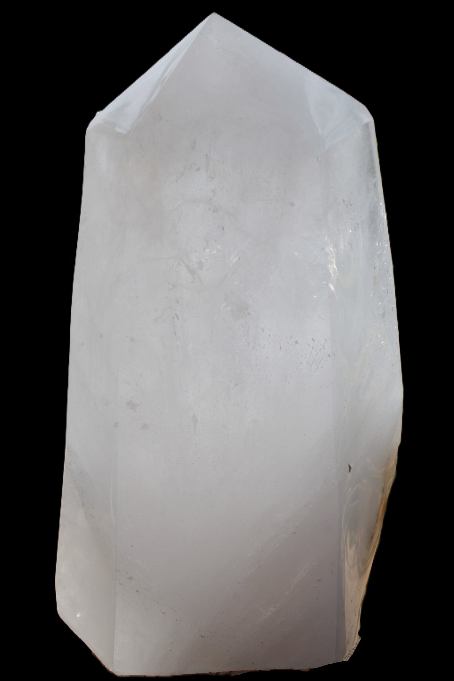 Clear White Quartz obelisk 14040g in sunlight