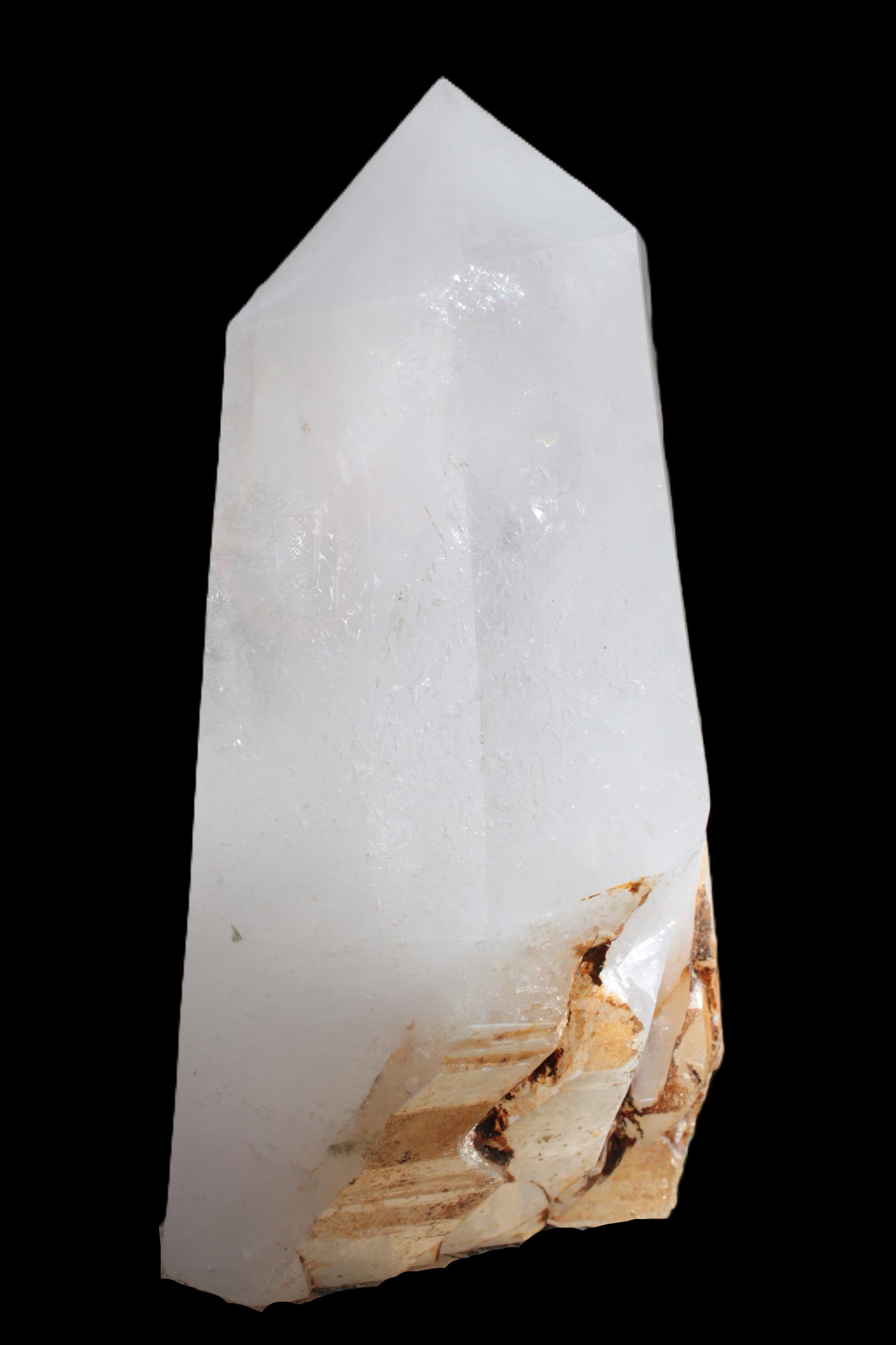 Clear White Quartz obelisk 14040g in sunlight
