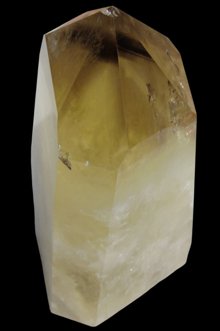 Citrine obelisk 5840g in sunshine