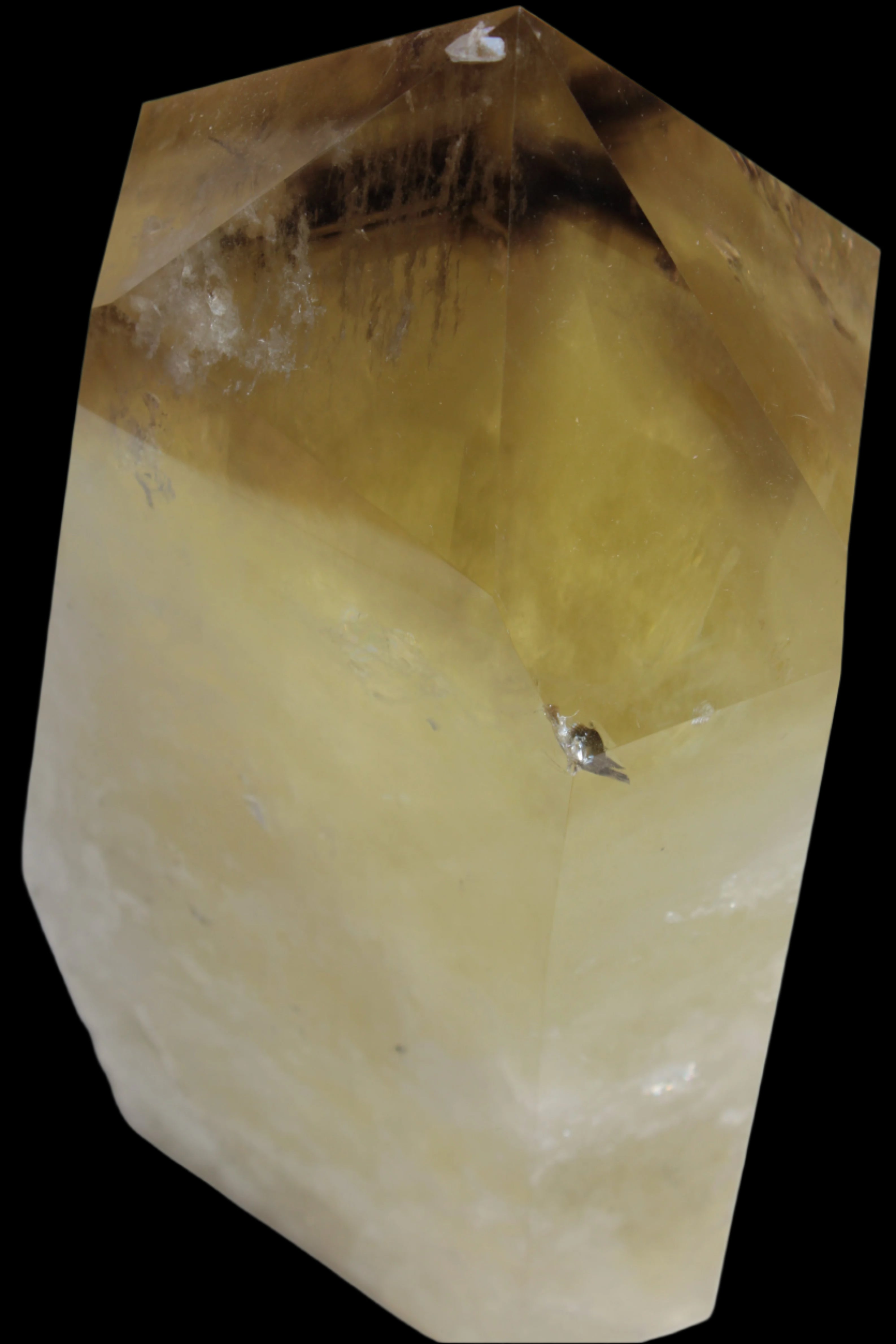 Citrine obelisk 5840g in sunshine
