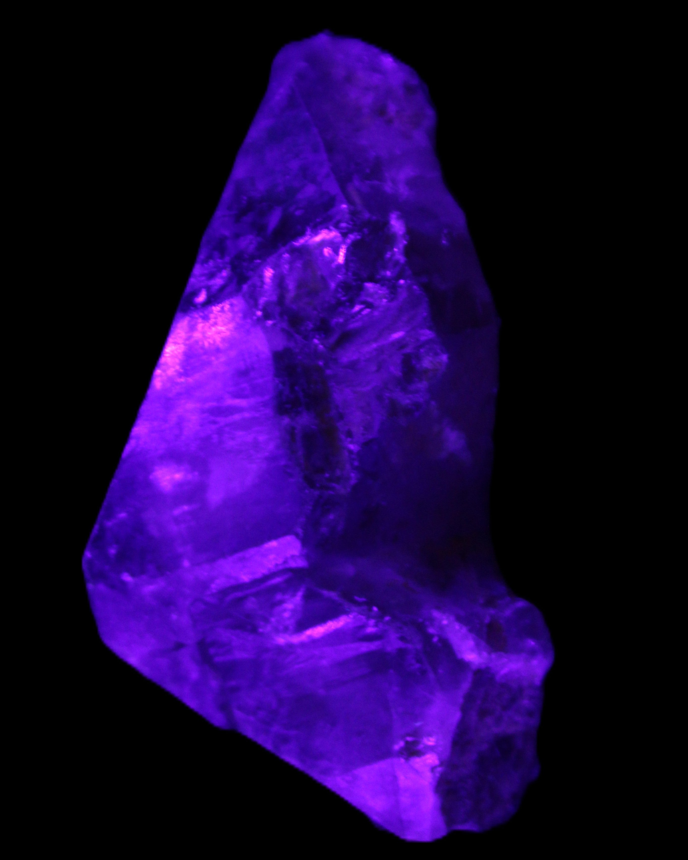Dark Fenster Smoky Quartz 62g in UV light - Rocks and Things Store