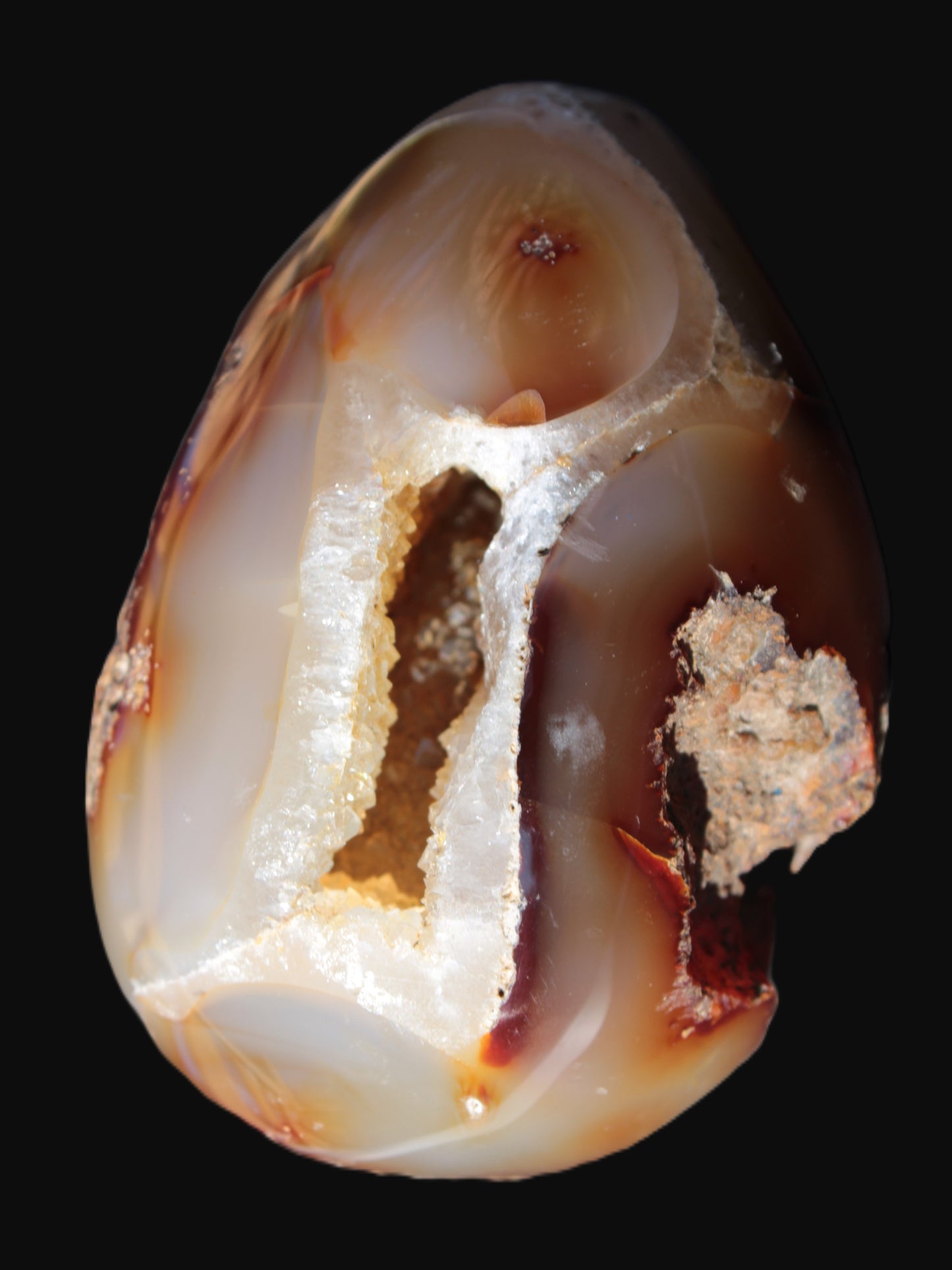 Chocolate Agate crystal cave geode 498g