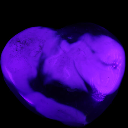 Whale Agate heart 257g in UV light - Rocks and Things Store