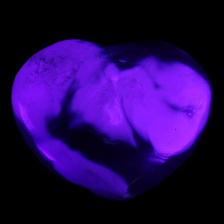 Whale Agate heart 257g in UV light - Rocks and Things Store