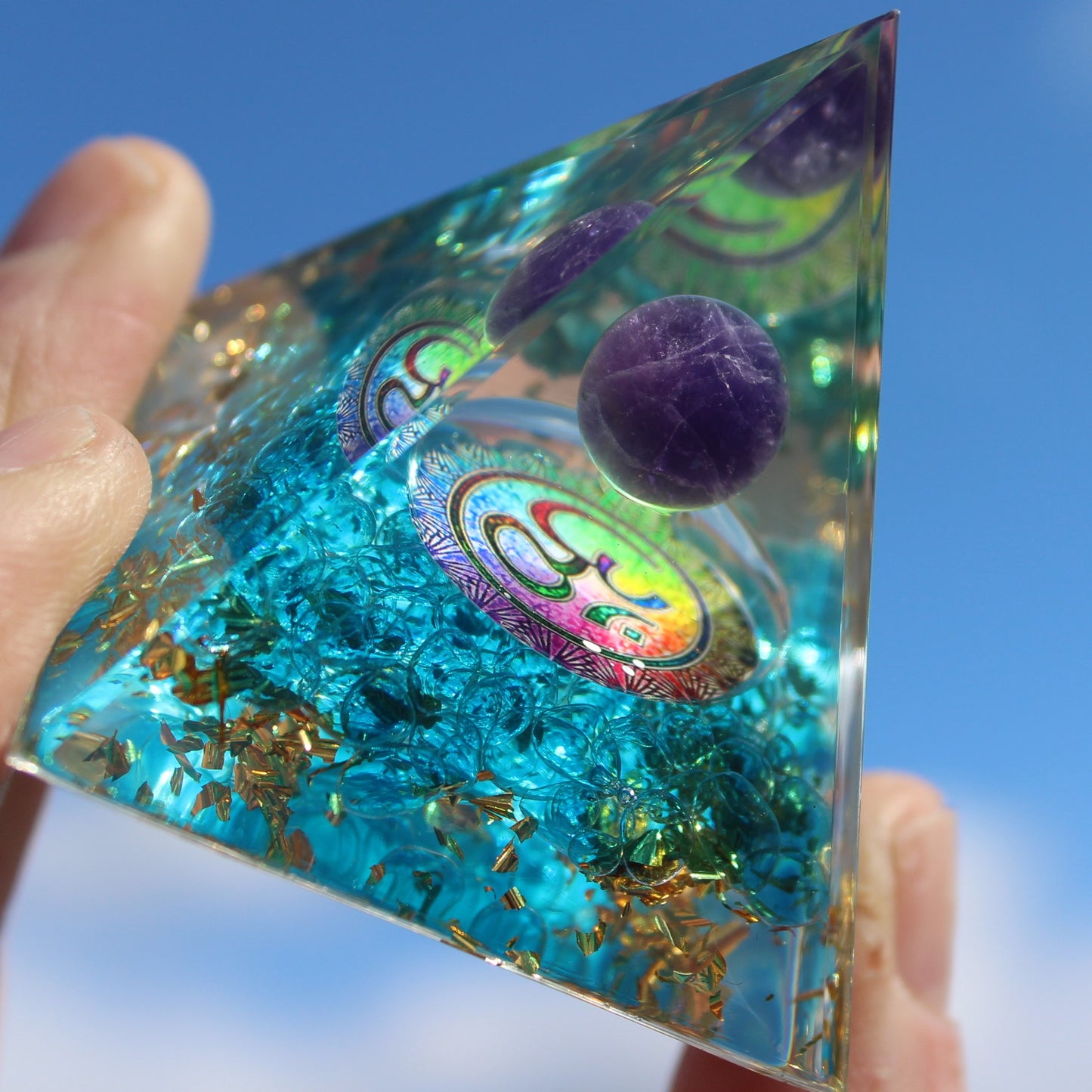 Orgone pyramid 62g Rocks and Things