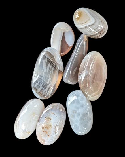 Persian Silk Agate 5-stones 7g in sunlight - Rocks and Things Store