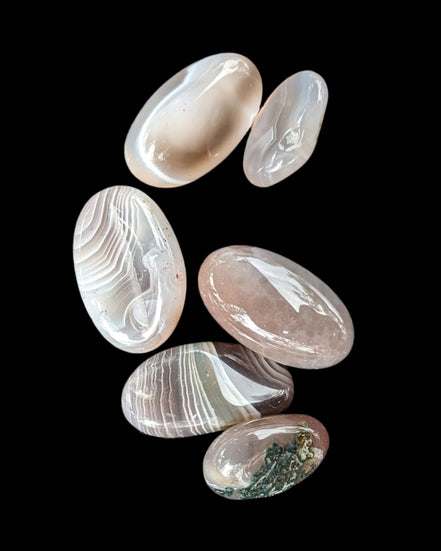 Persian Silk Agate 5-stones 7g in sunlight - Rocks and Things Store