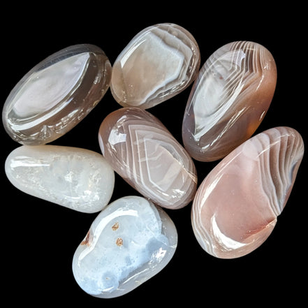 Persian Silk Agate 5-stones 7g in sunlight - Rocks and Things Store