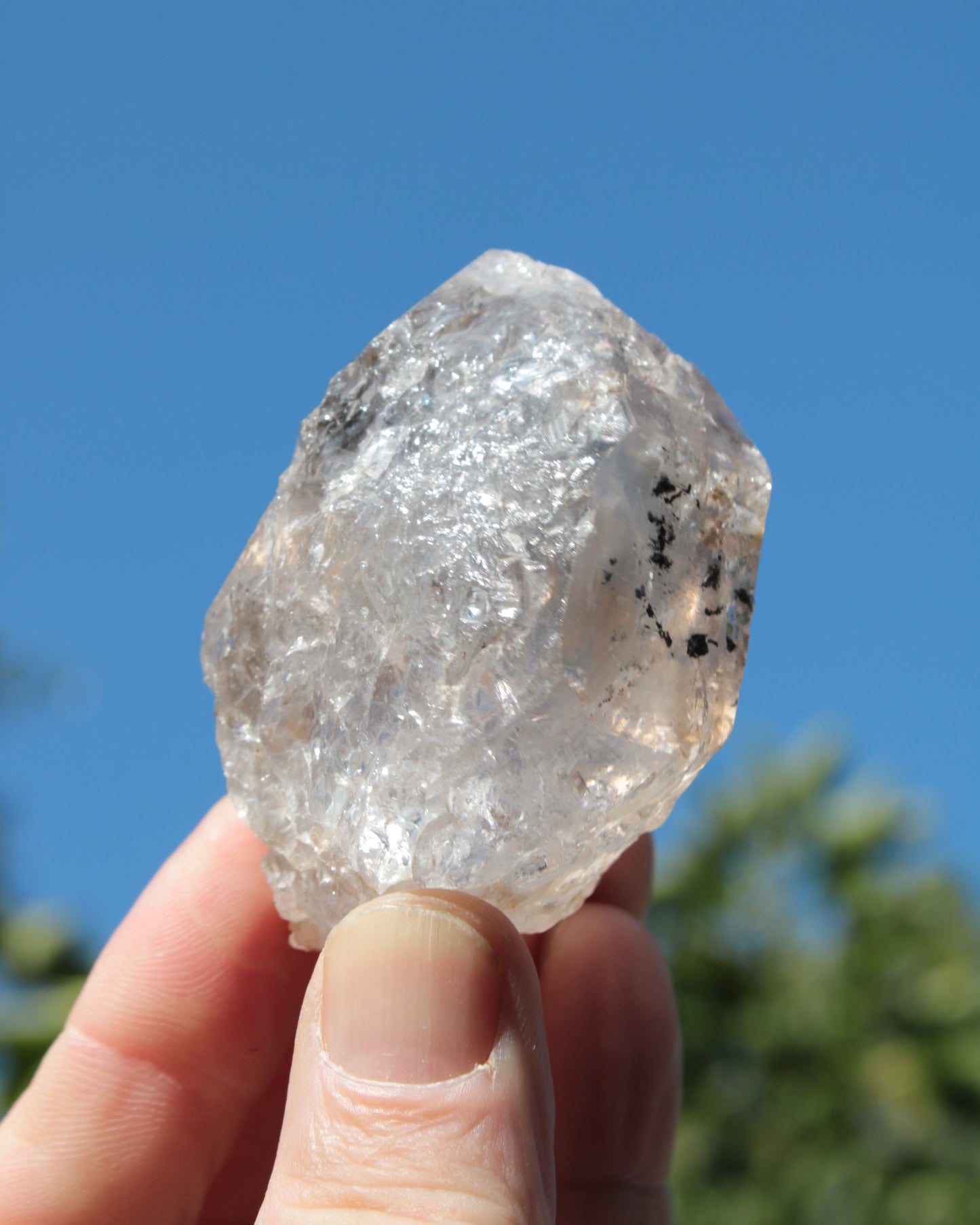 Quartz crystal 150g Rocks and Things