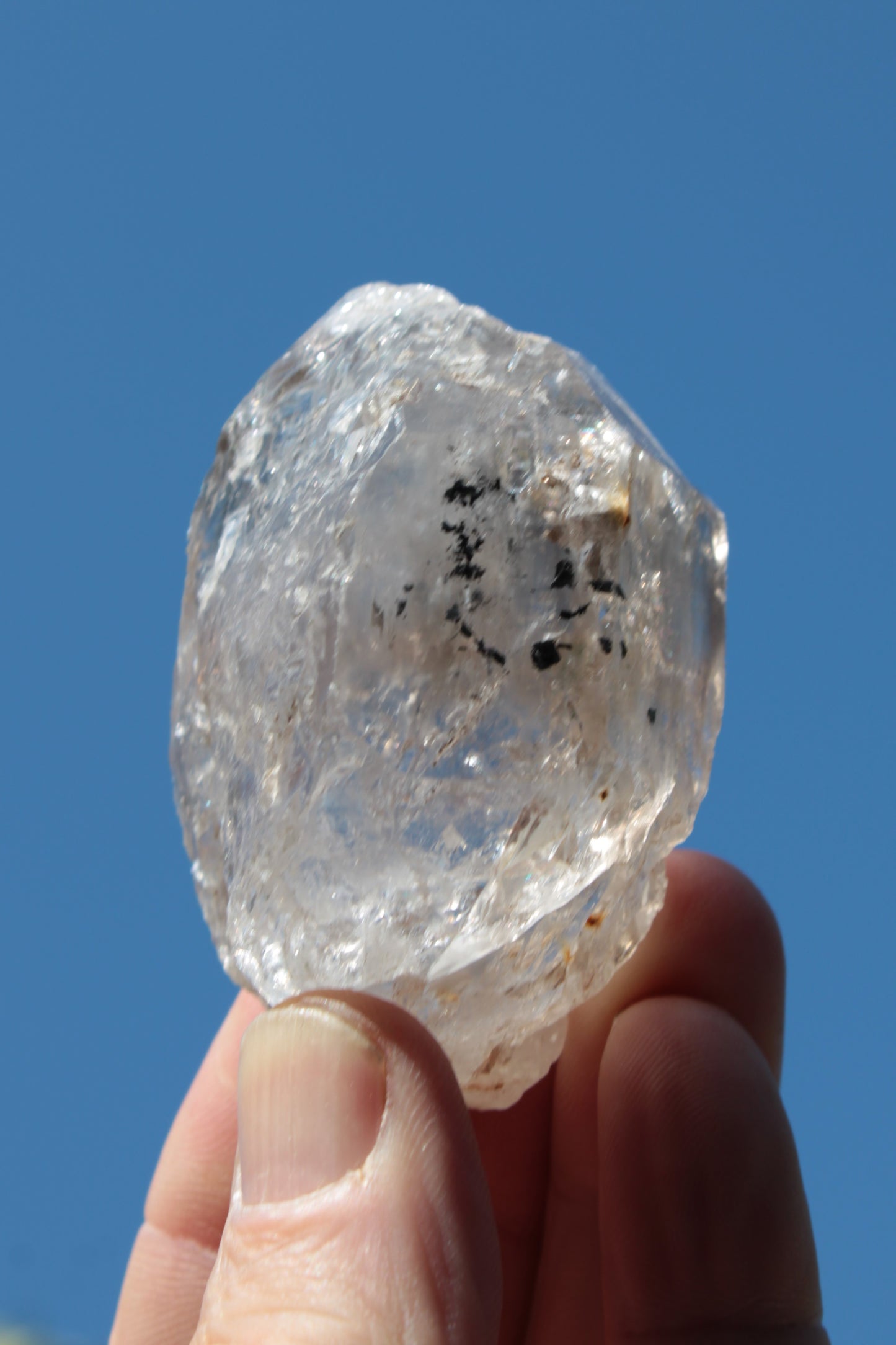 Quartz crystal 150g Rocks and Things