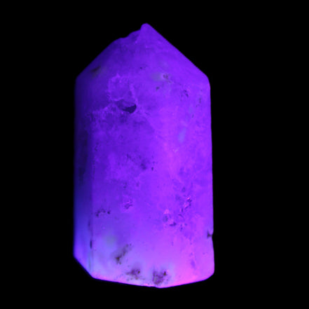 Quartz geode wand 56g in UV light - Rocks and Things Store