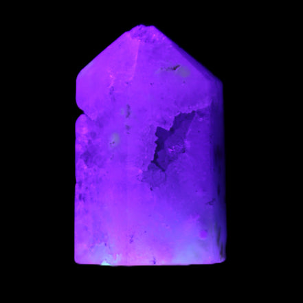 Quartz geode wand 56g in UV light - Rocks and Things Store