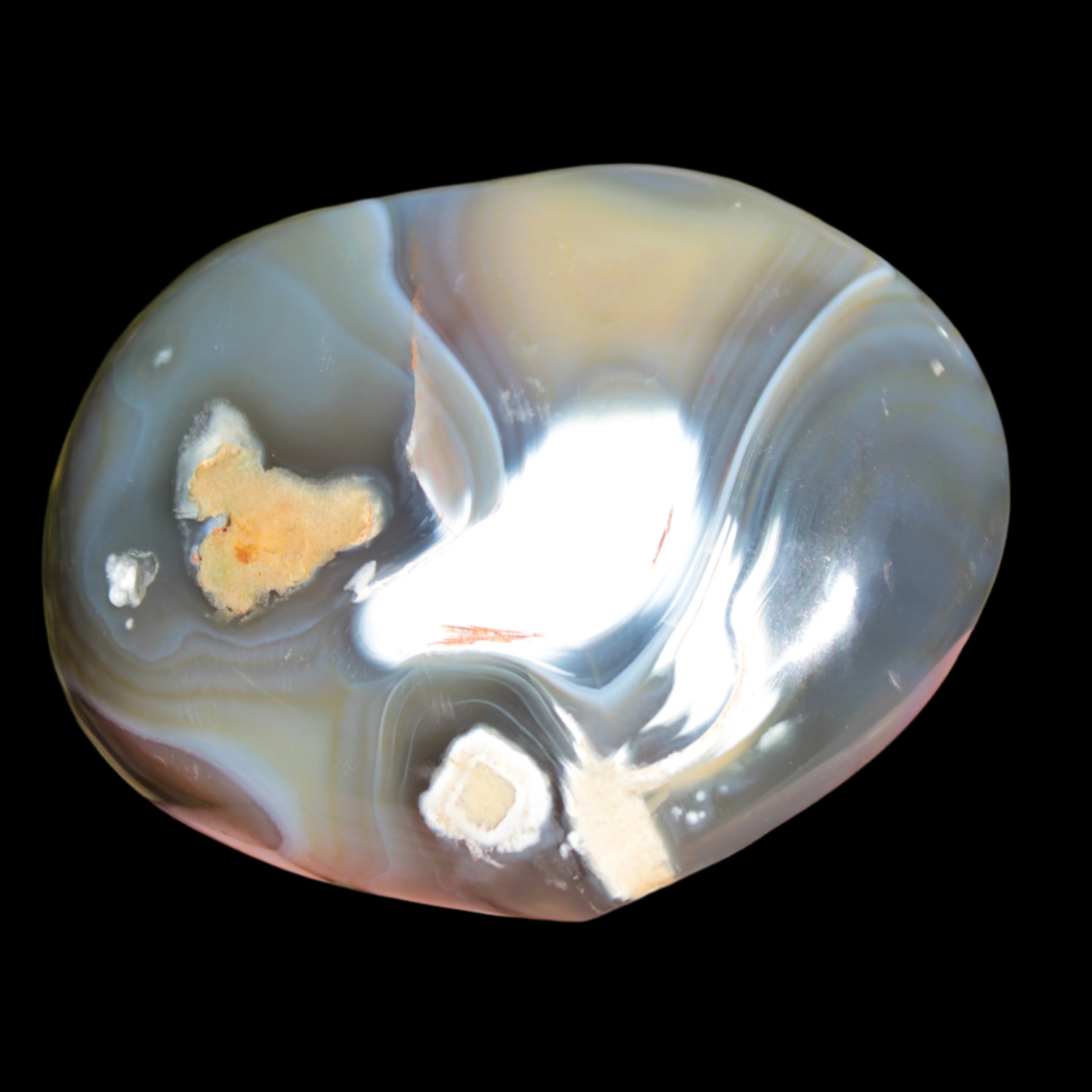 Killer Whale Agate heart 548g in sunlight - Rocks and Things Store