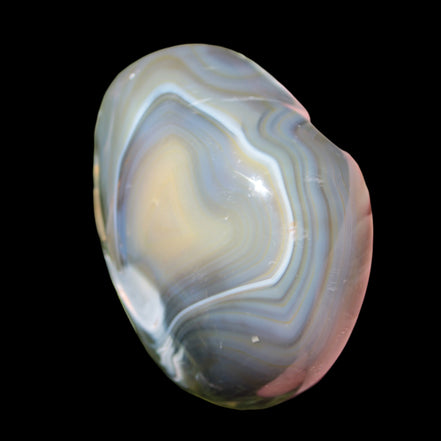 Killer Whale Agate heart 548g in sunlight - Rocks and Things Store