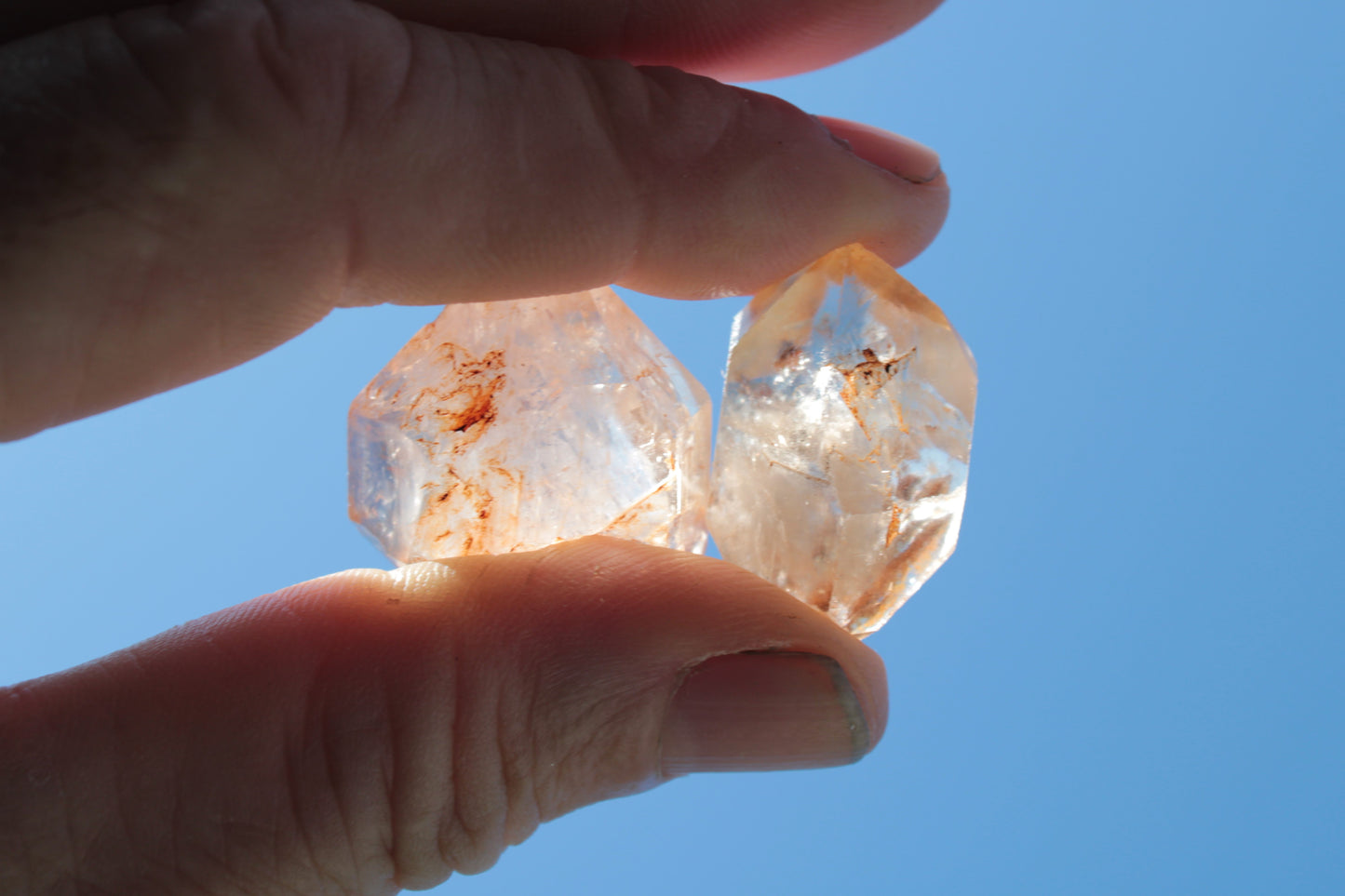 Fenster skeletal Enhydro 1/2 crystals with oil 18-20g Rocks and Things