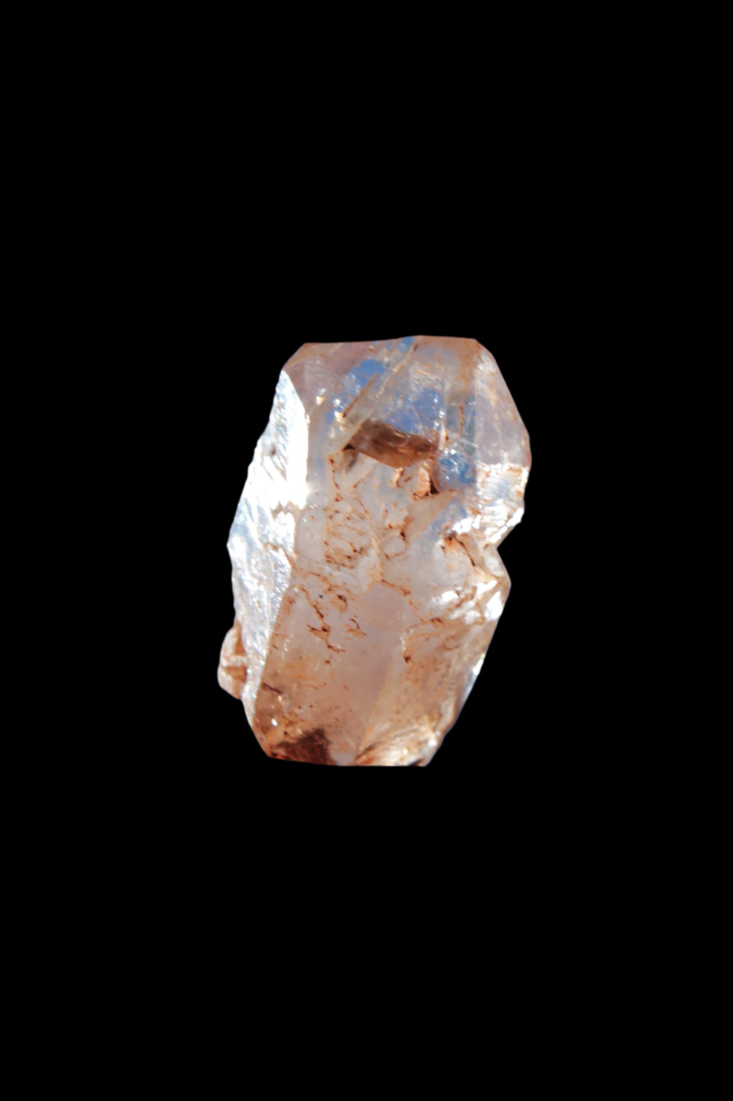 Fenster Diamond Quartz with petroleum fluorescence 41-48mm 12-18g in sunlight - Rocks and Things Store