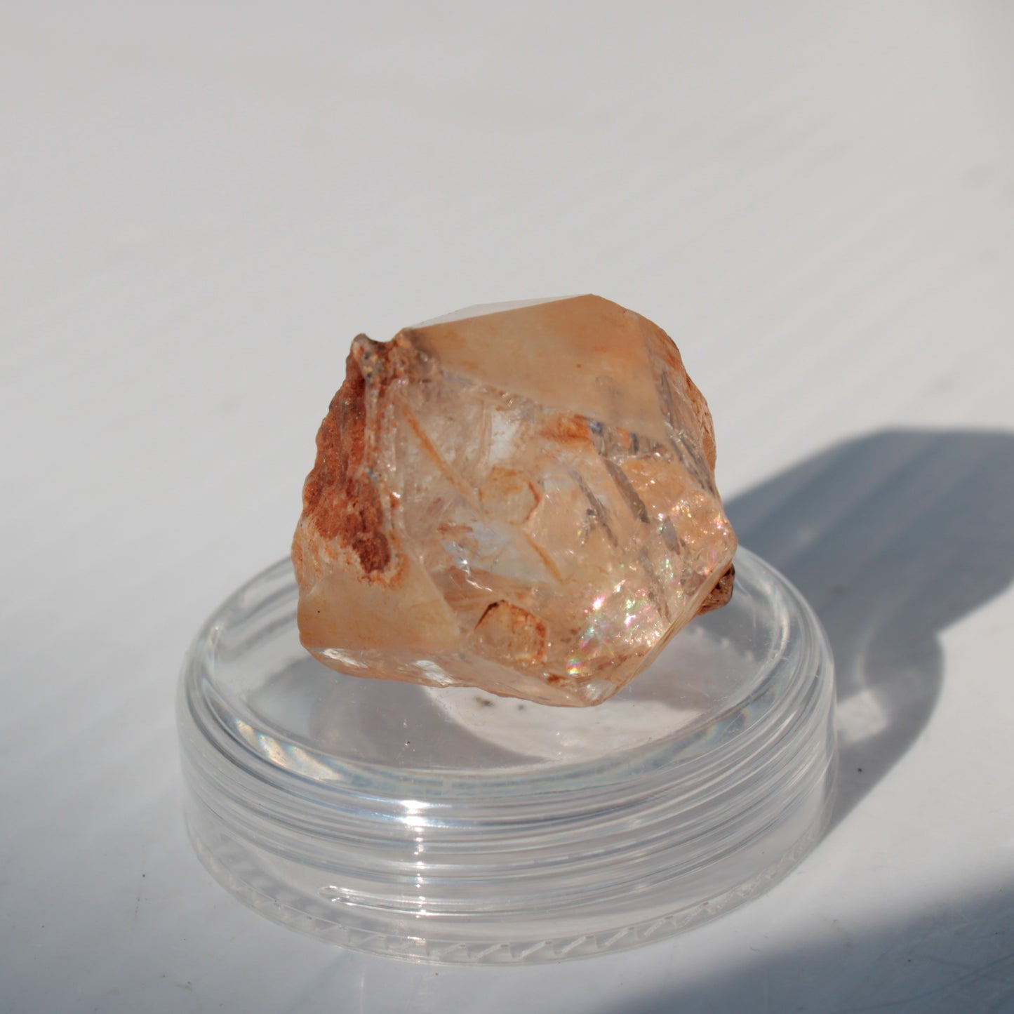 Fenster Diamond Quartz with petroleum fluorescence 25-30mm 8-12g Rocks and Things