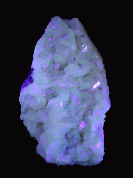 Calcite cluster UV reactive 80mm 114g Rocks and Things