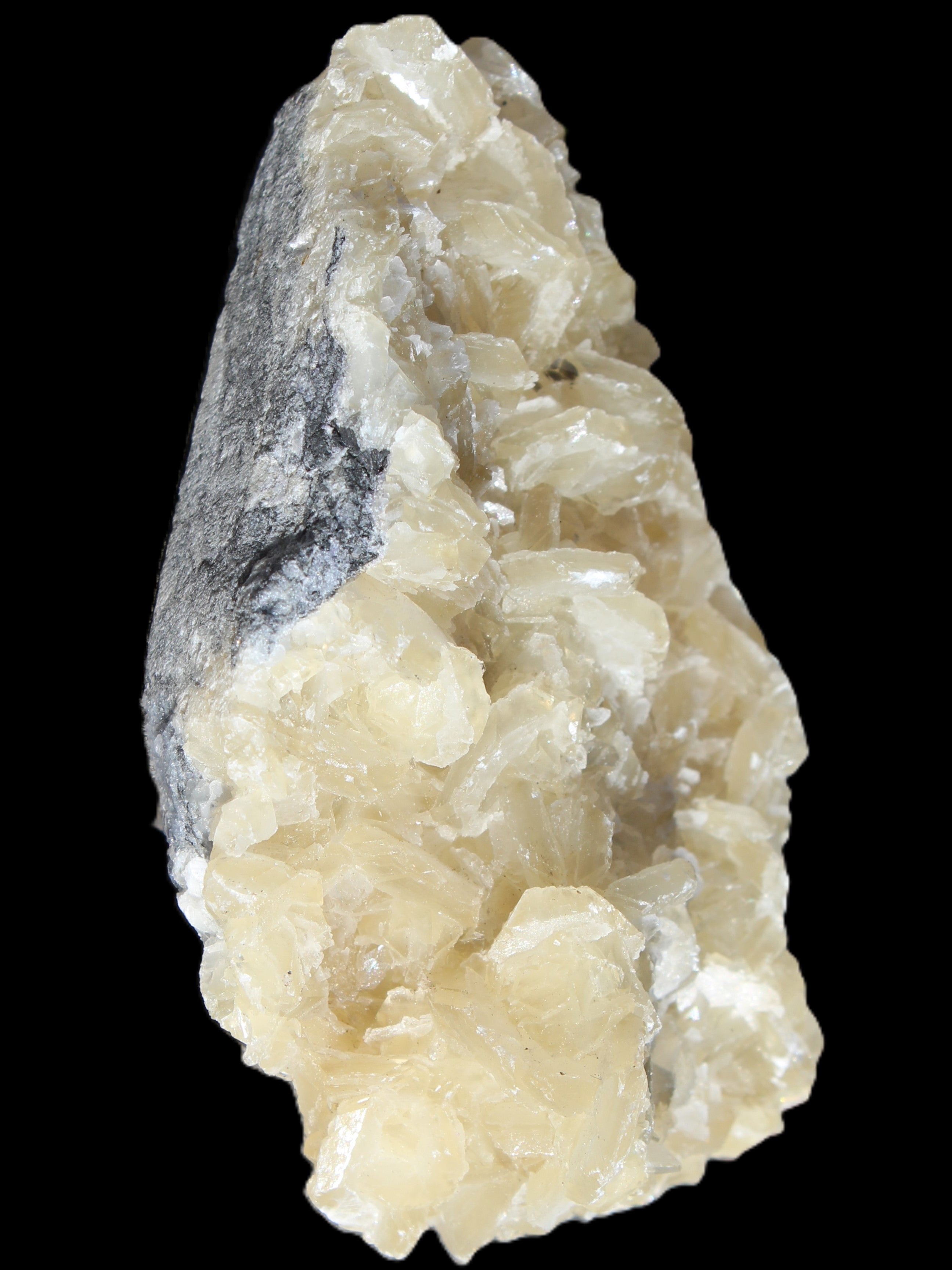 Calcite cluster UV reactive 80mm 114g Rocks and Things