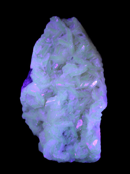 Calcite cluster UV reactive 80mm 114g Rocks and Things