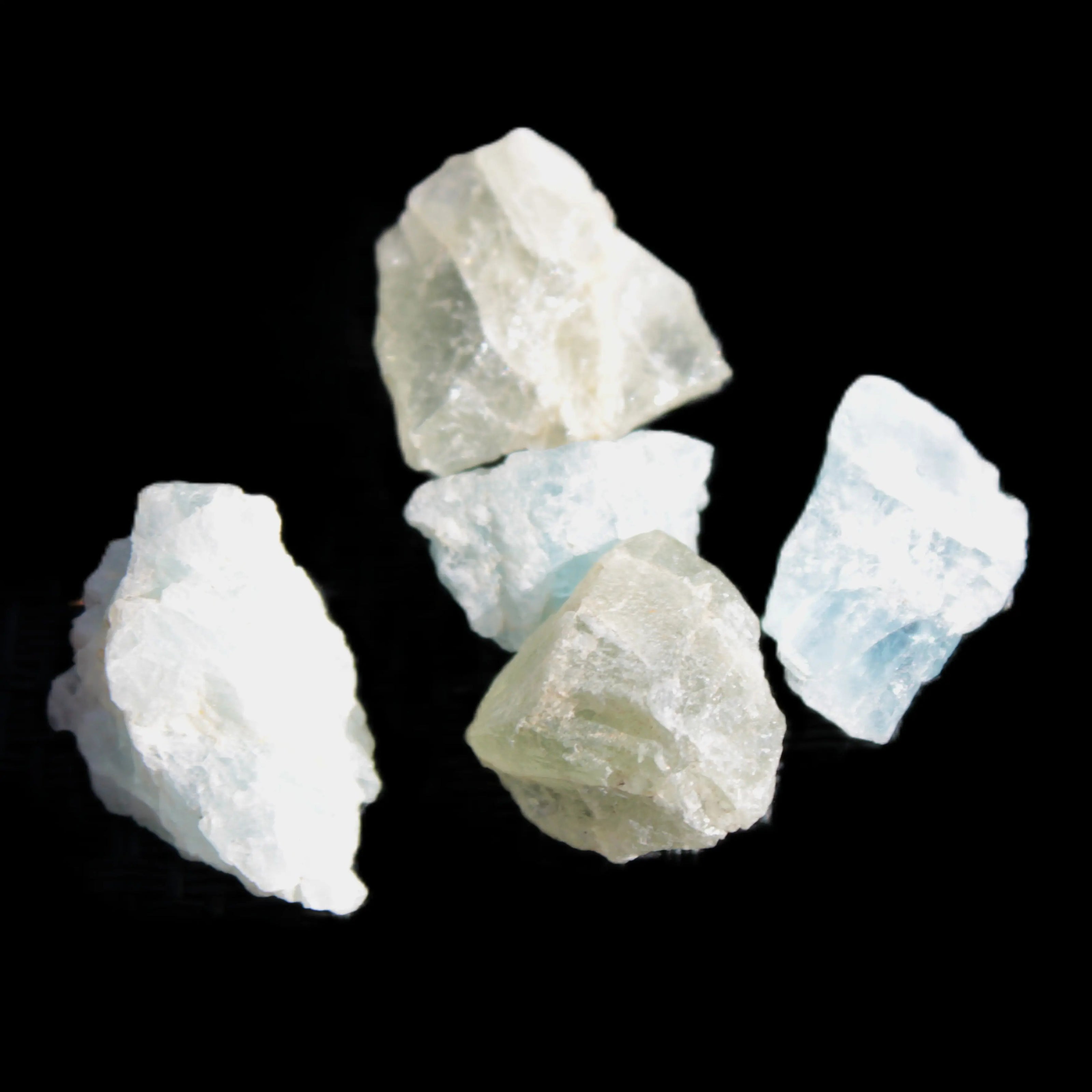 Aquamarine 4/5 natural crystals 8g Rocks and Things