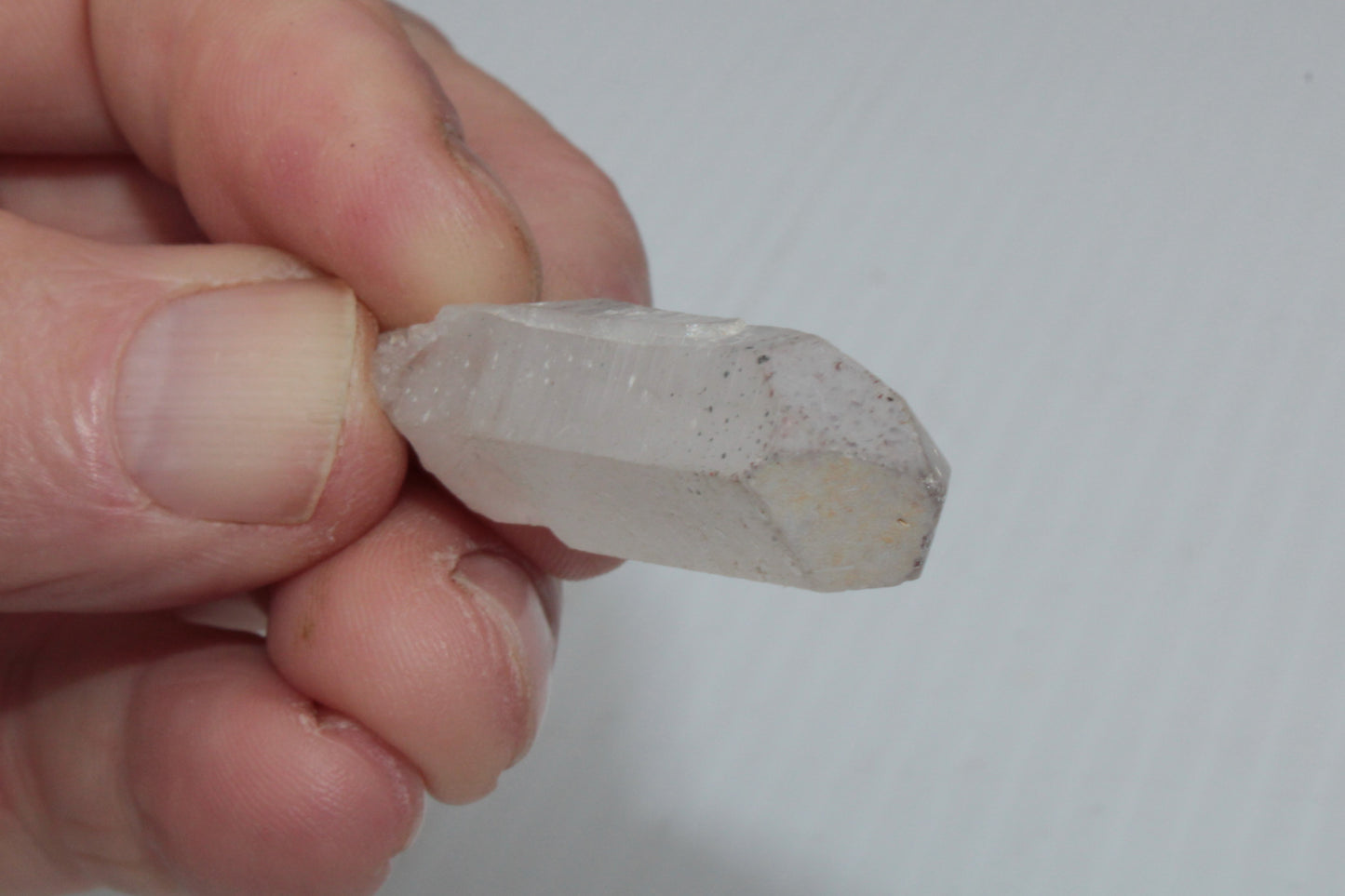 Quartz crystal point 8.8/9.9g Rocks and Things