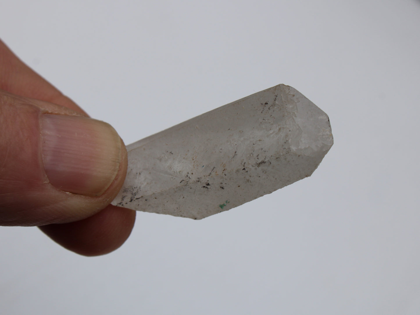 Quartz crystal point 8.8/9.9g Rocks and Things