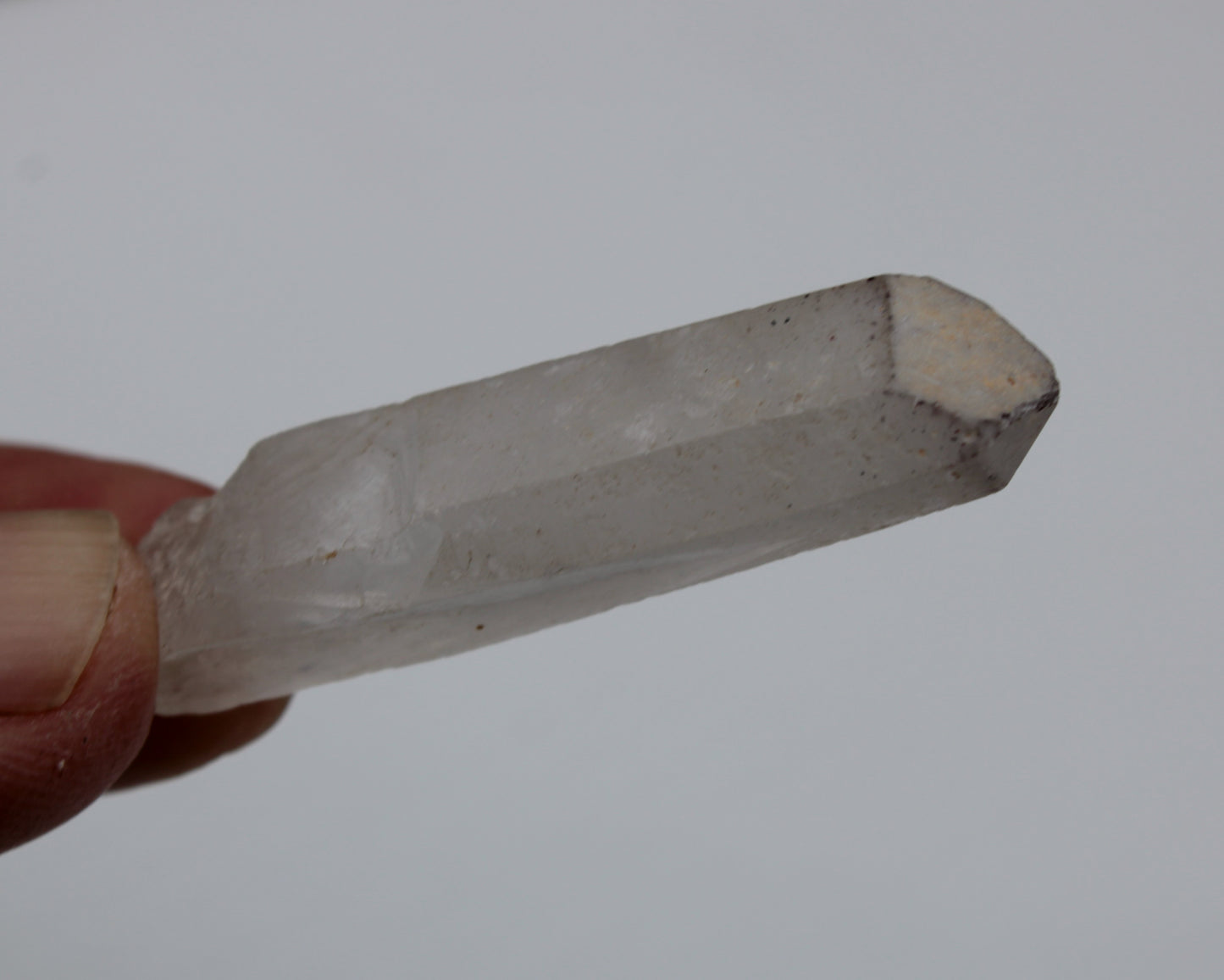 Quartz crystal point 8.8/9.9g Rocks and Things