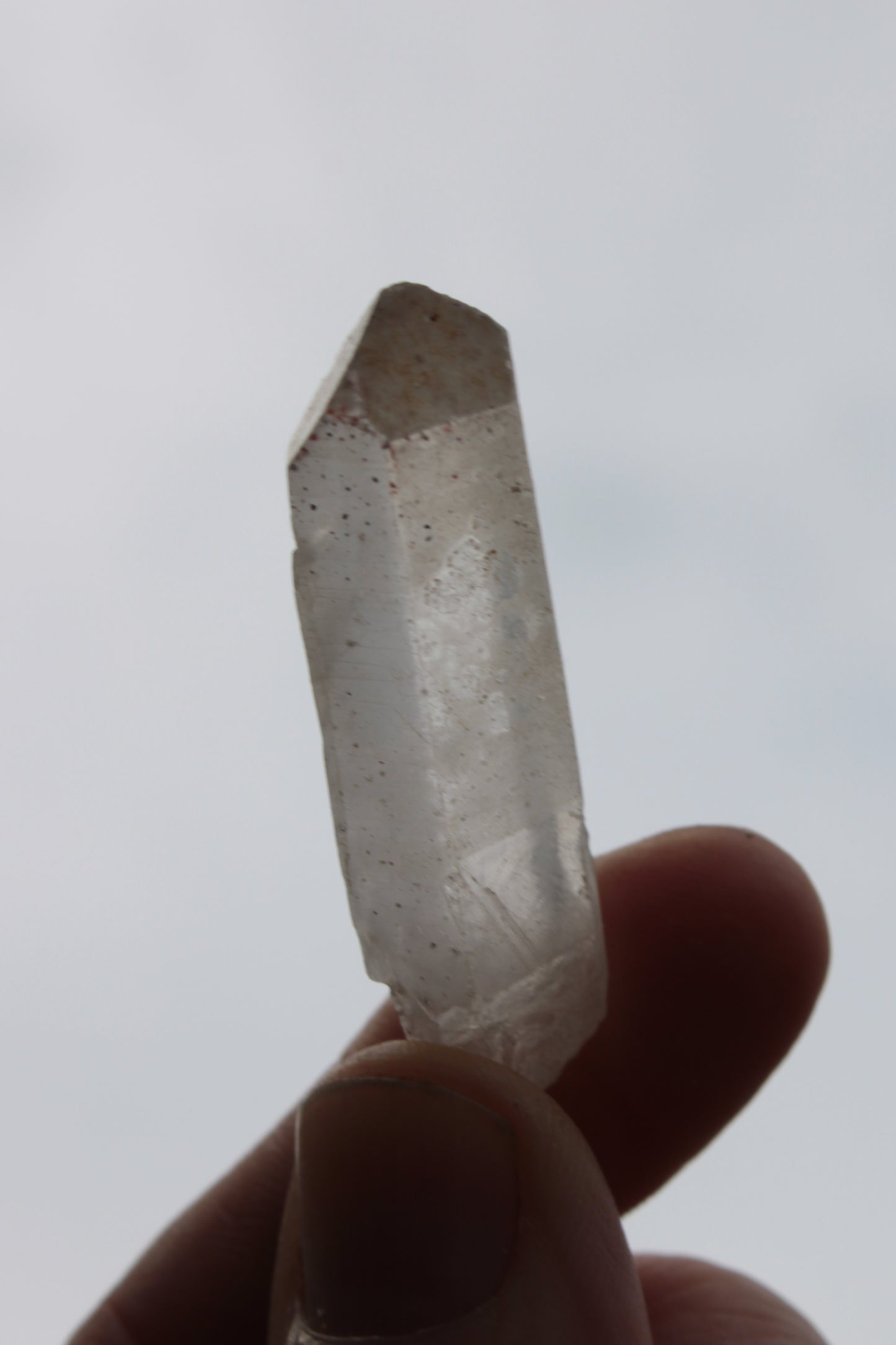 Quartz crystal point 8.8/9.9g Rocks and Things