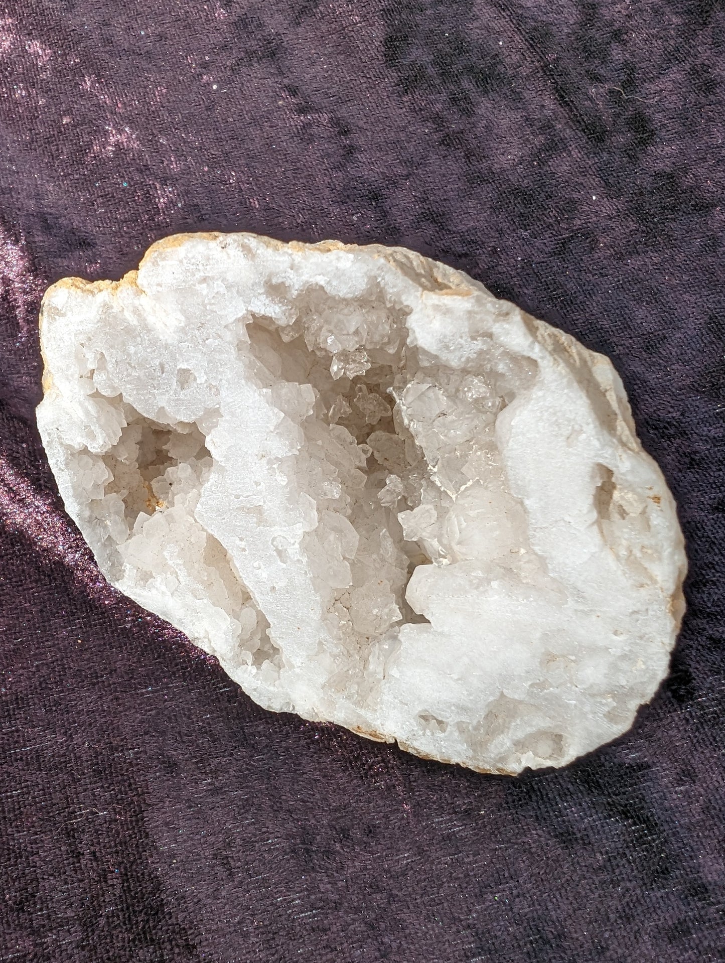 White Quartz sparkly crystal geode 244g Rocks and Things