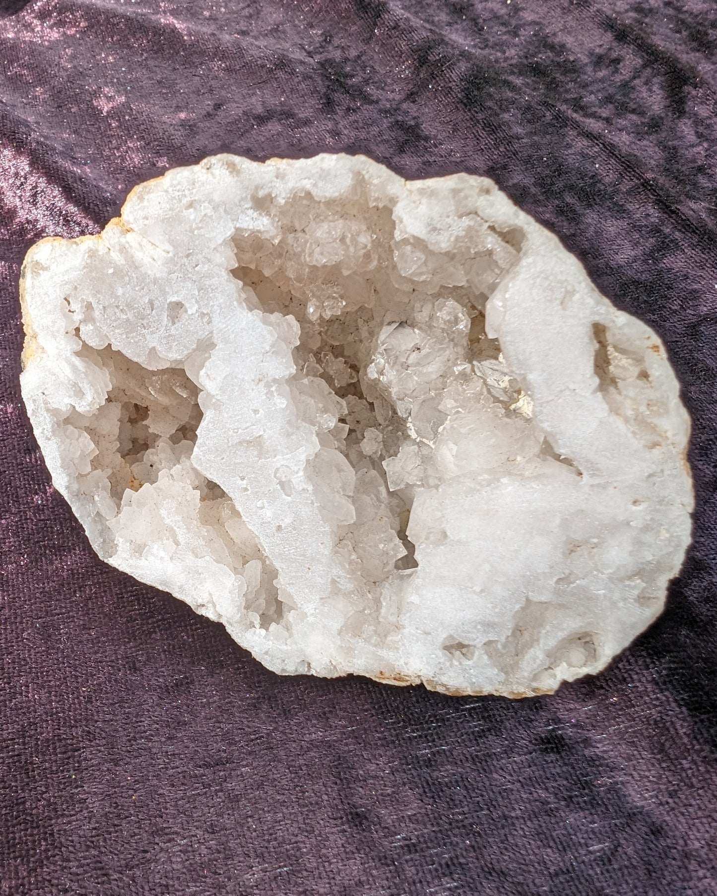 White Quartz sparkly crystal geode 244g Rocks and Things