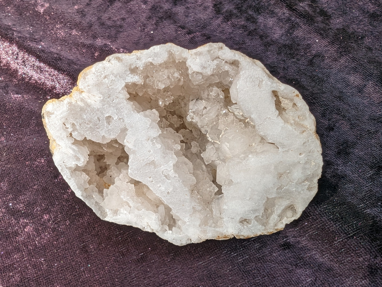 White Quartz sparkly crystal geode 244g Rocks and Things