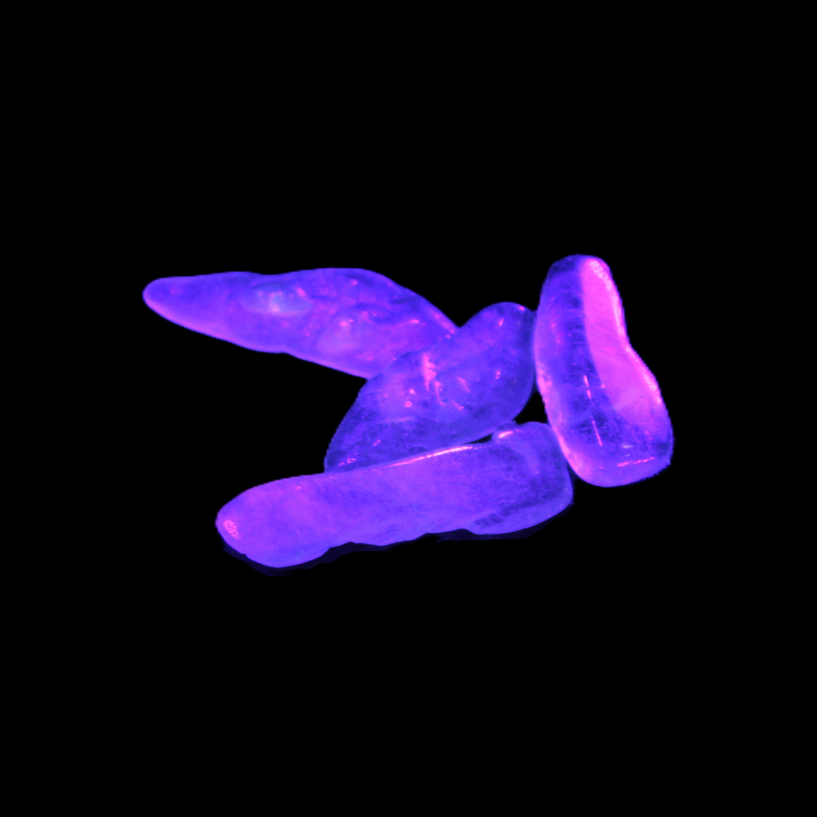 Aquamarine 4 polished crystals 4g in UV light - Rocks and Things Store