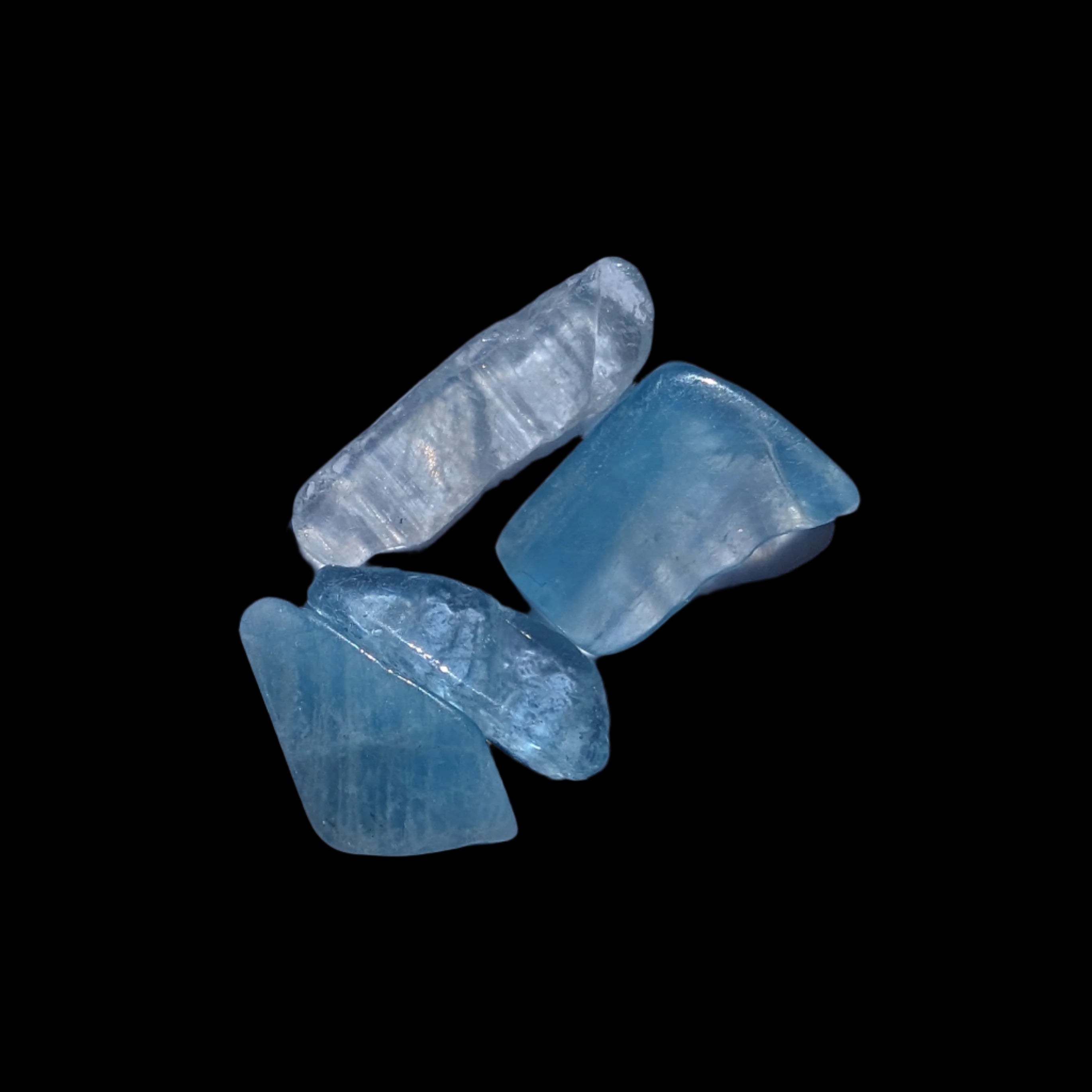 Aquamarine 4 polished crystals 4g in sunlight - Rocks and Things Store