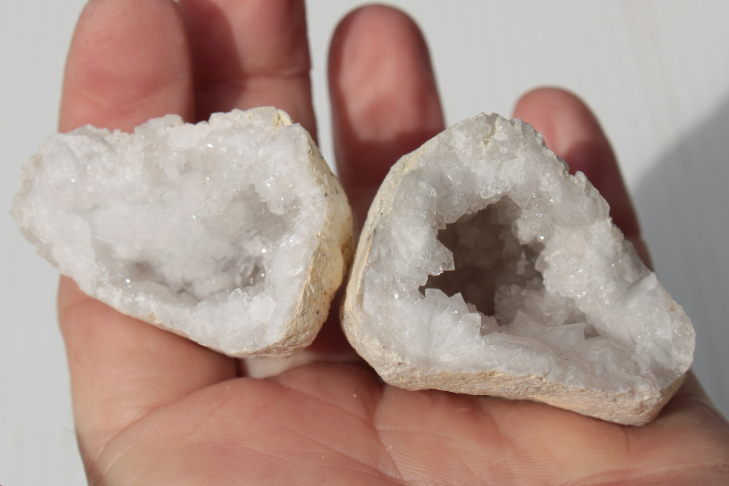 Quartz geode 100.6g Rocks and Things
