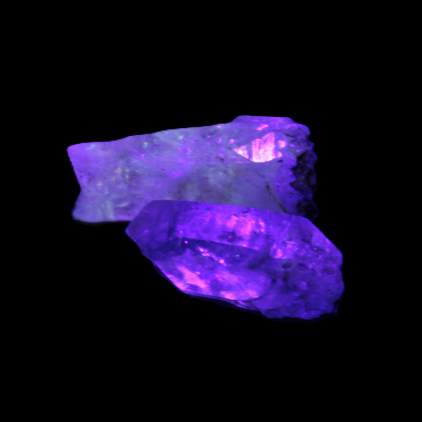 Two Fenster skeletal Enhydro crystals with hydrocarbons 4.8-8.6g