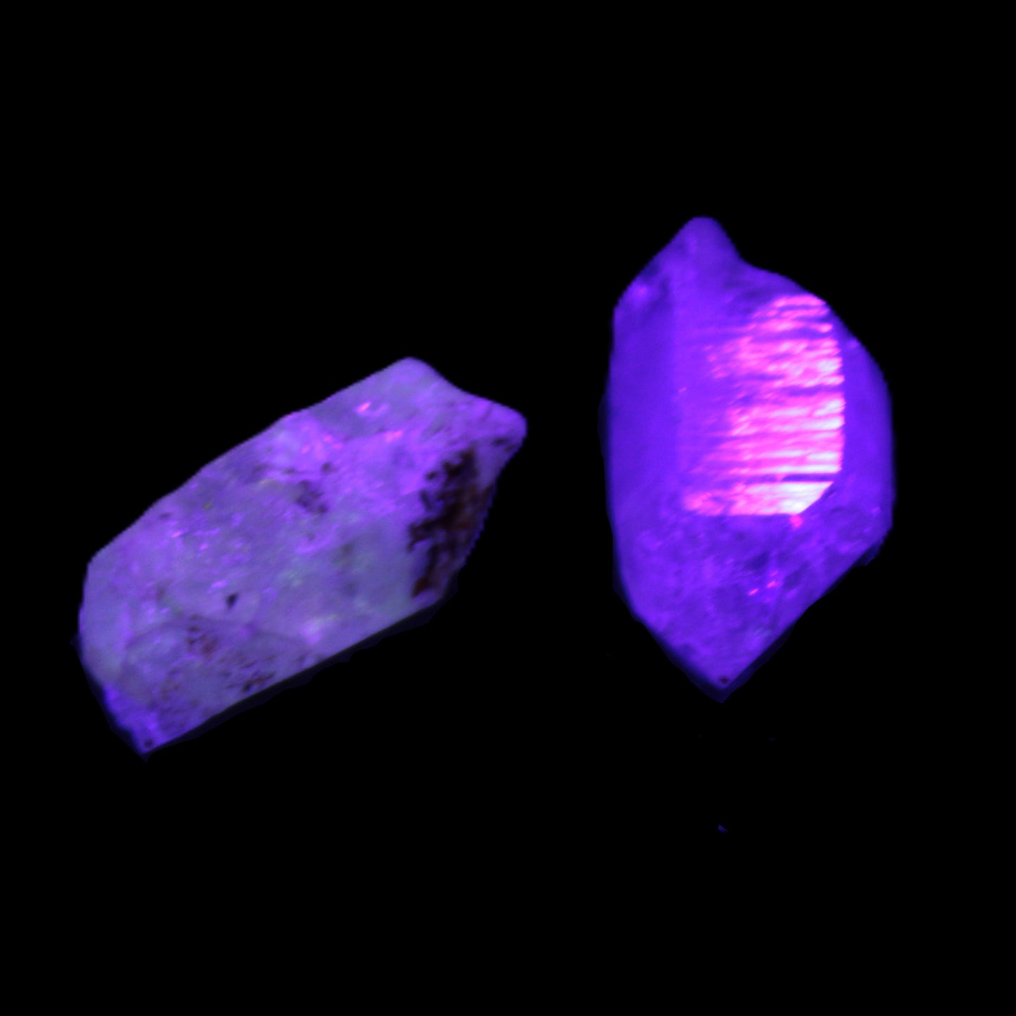 Two Fenster skeletal Enhydro crystals with hydrocarbons 4.8-8.6g