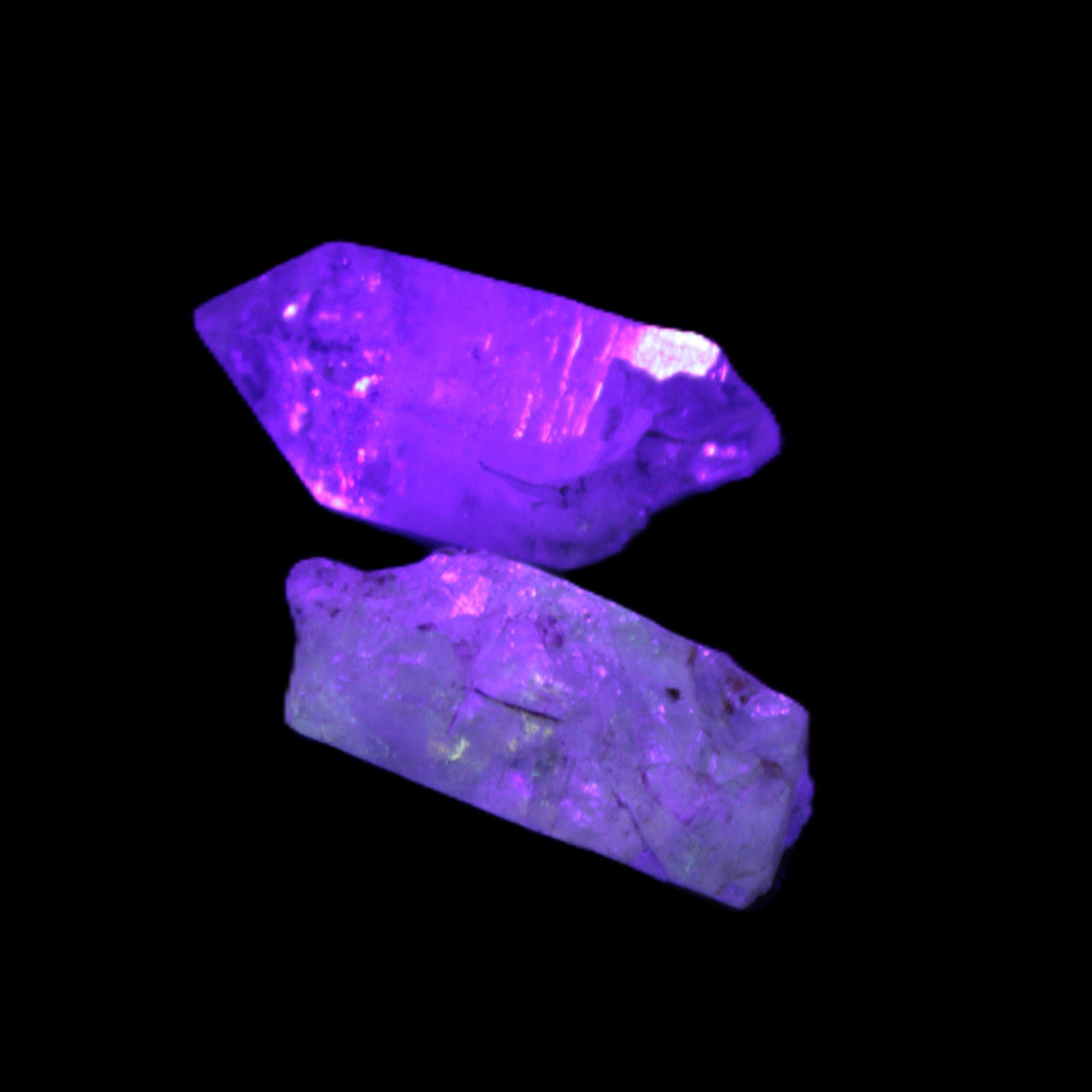 Two Fenster skeletal Enhydro crystals with hydrocarbons 4.8-8.6g