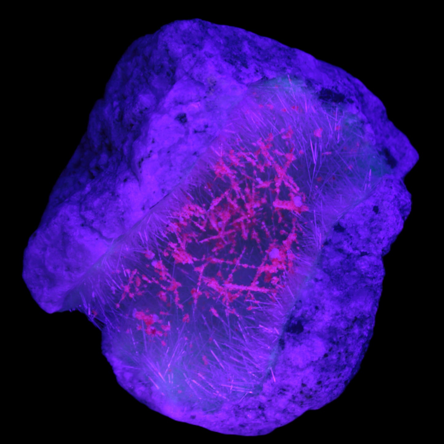 Goethite on Zeolite geode 74*85*77mm from Madagascar 487g