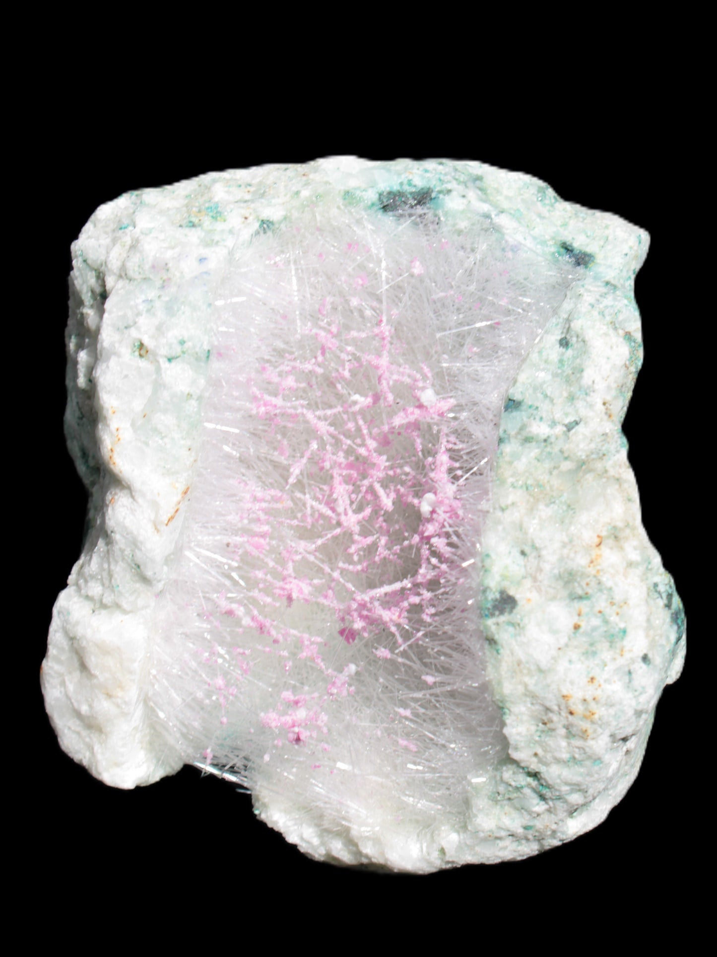Goethite on Zeolite geode 74*85*77mm from Madagascar 487g