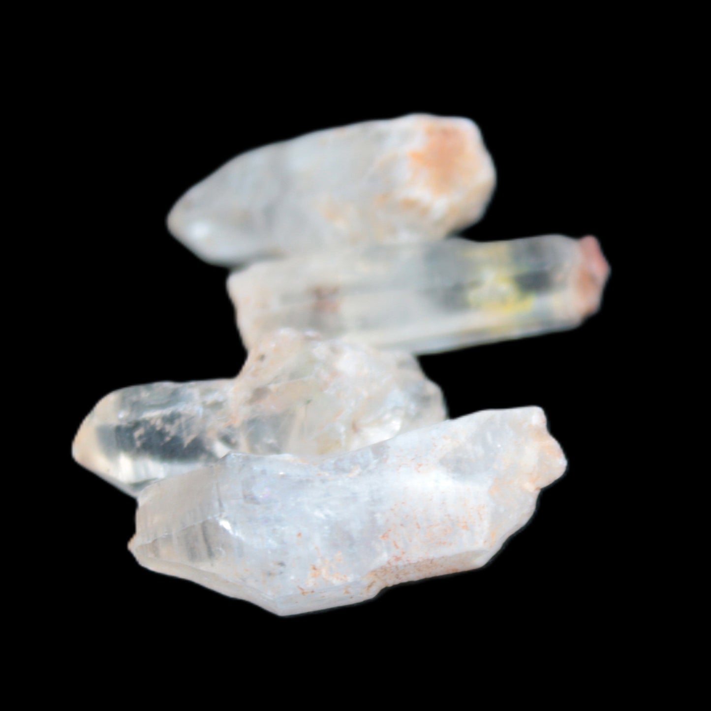 Fenster Enhydro Hydrocarbon 4 crystals 9-10g in sunlight - Rocks and Things Store