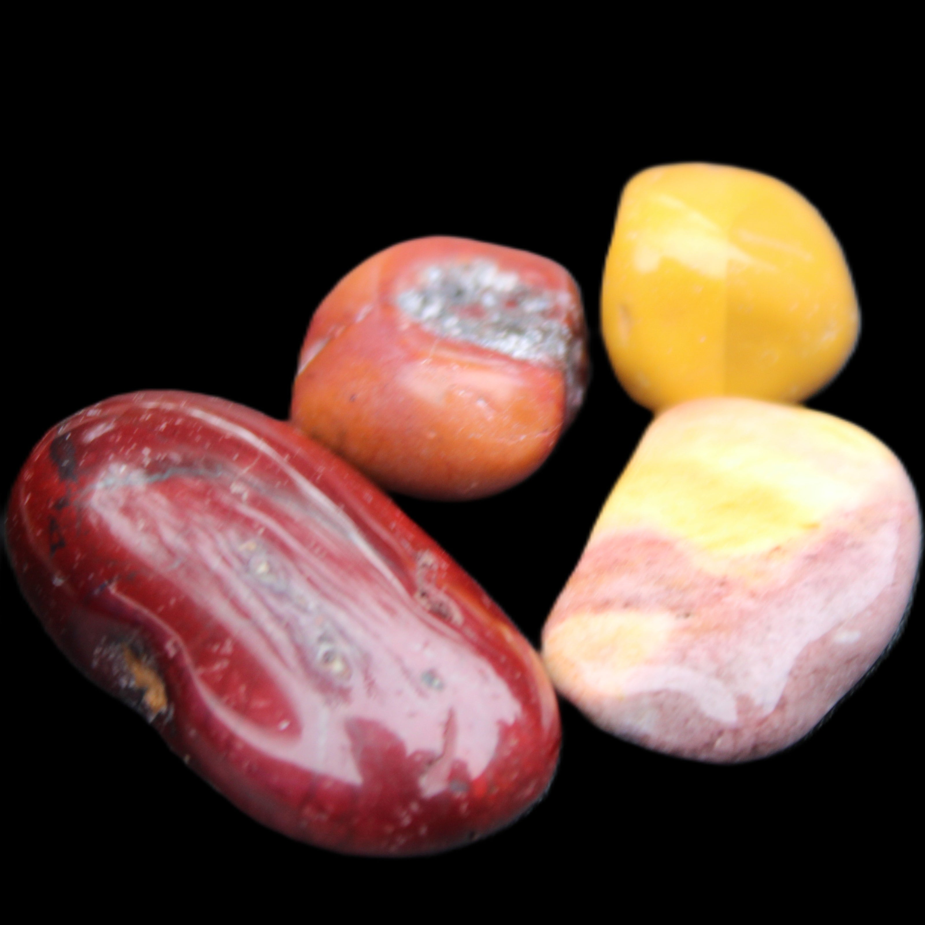 Mookaite 4 tumble polished stones 24g in sunlight - Rocks and Things Store