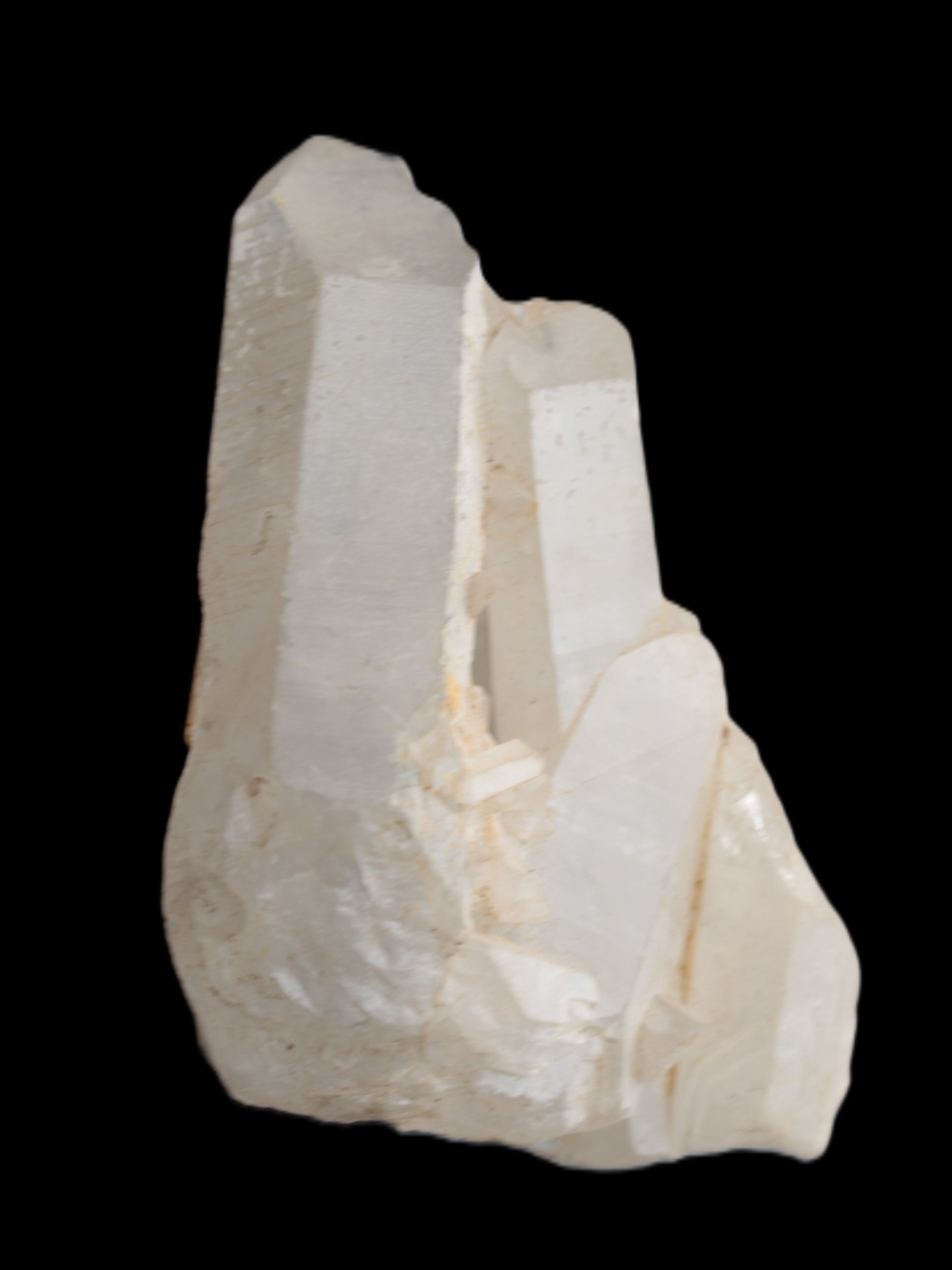 Clear Quartz cluster from Madagascar 45*60mm 61.8g in sunlight