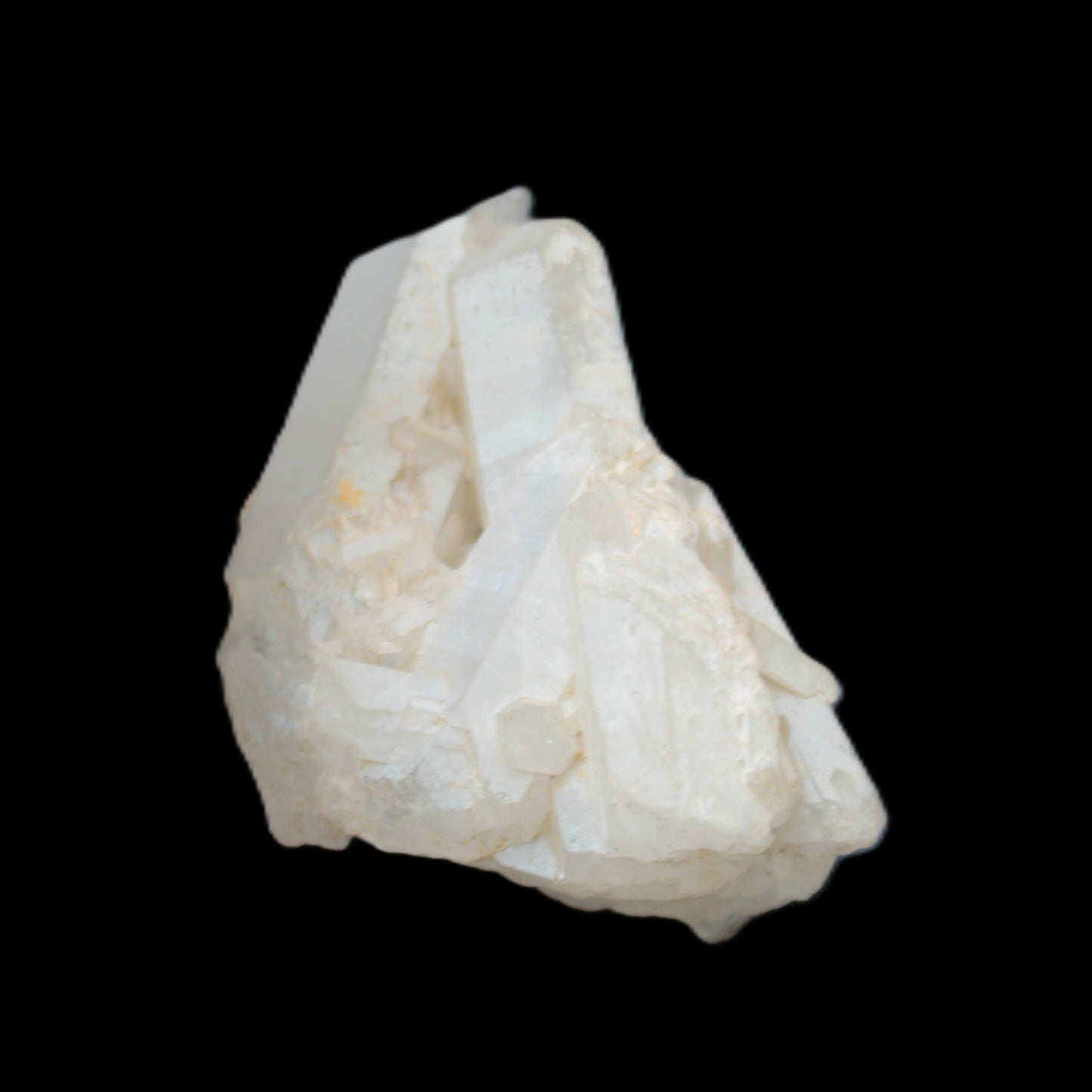 Clear Quartz cluster from Madagascar 45*60mm 61.8g in sunlight
